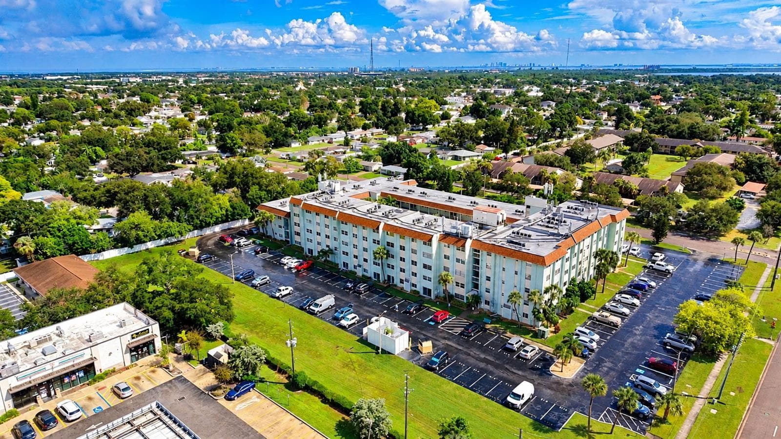 Corner View - 801 83RD AVE N #322, ST PETERSBURG