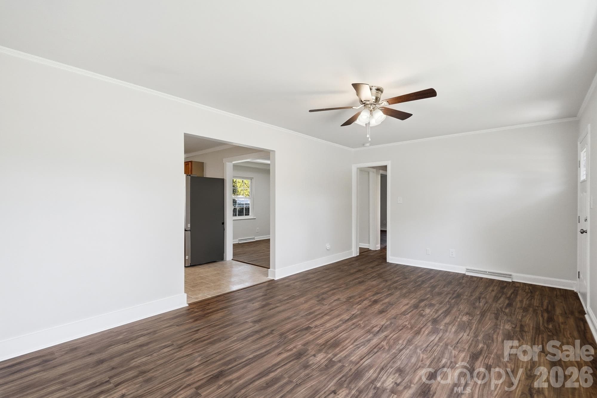 Single Family Residence at 1122 E Park Drive, Gastonia, photo 13 of 46