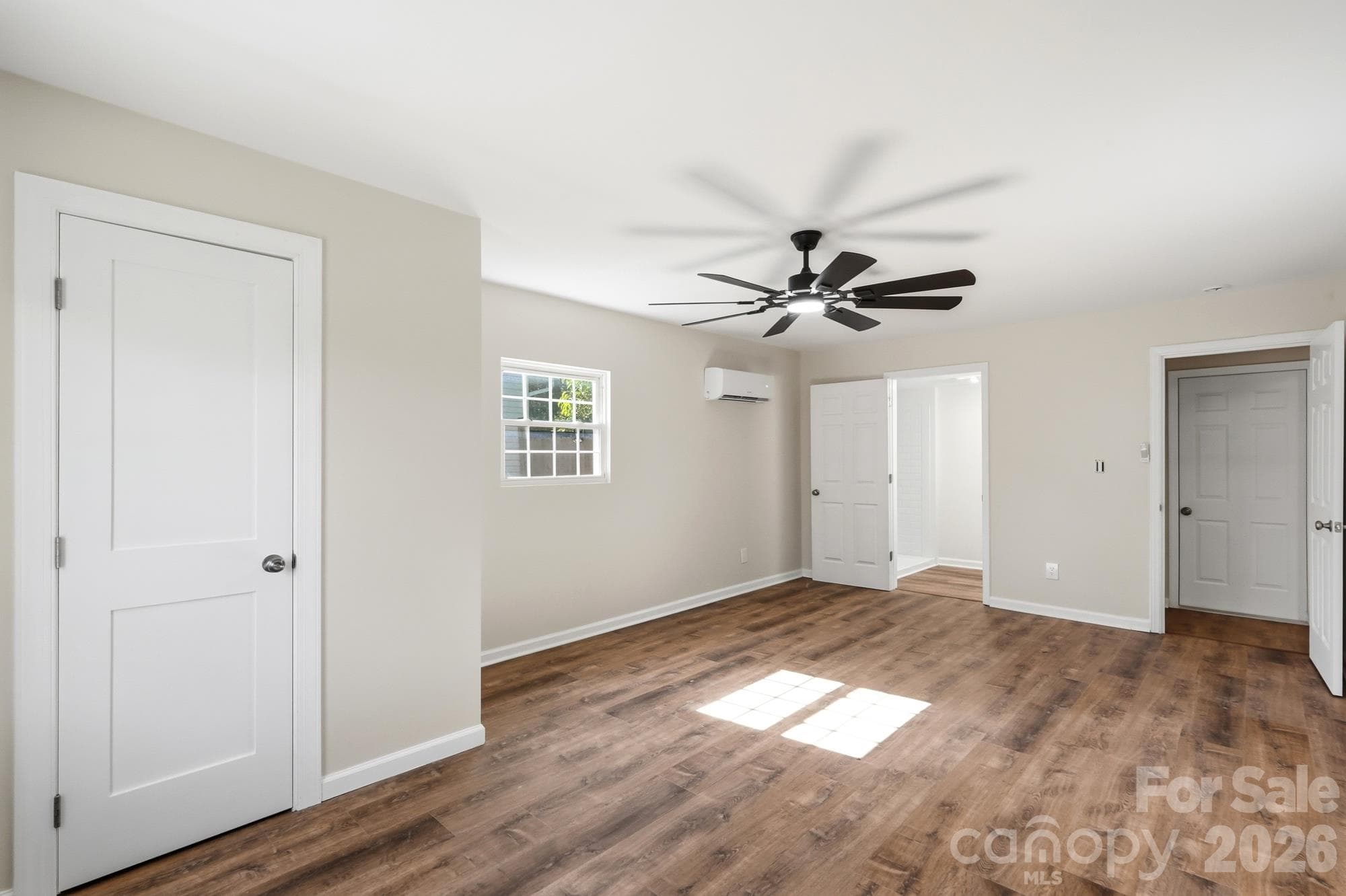 Single Family Residence at 1122 E Park Drive, Gastonia, photo 22 of 46