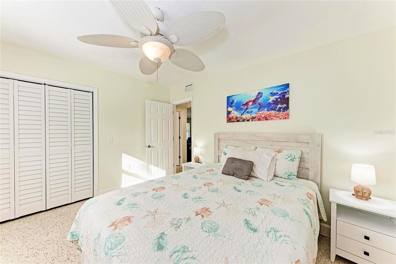 Single Family Residence at 503 BAYVIEW DR, HOLMES BEACH, photo 24 of 54