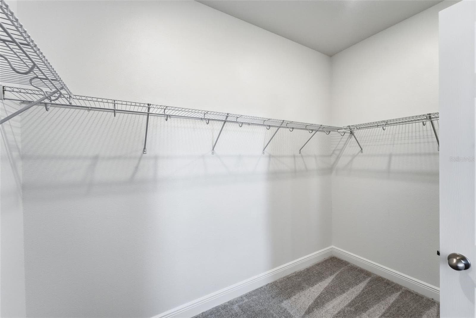Primary Closet - 436 LEMONGRASS RD, MINNEOLA