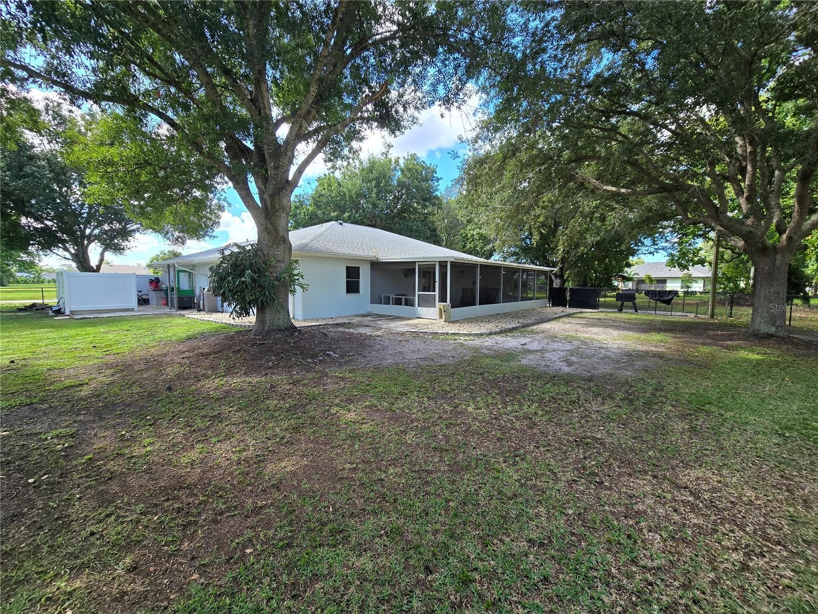 Single Family Residence at 25181 ESMERALDA CT, PUNTA GORDA, photo 3 of 36