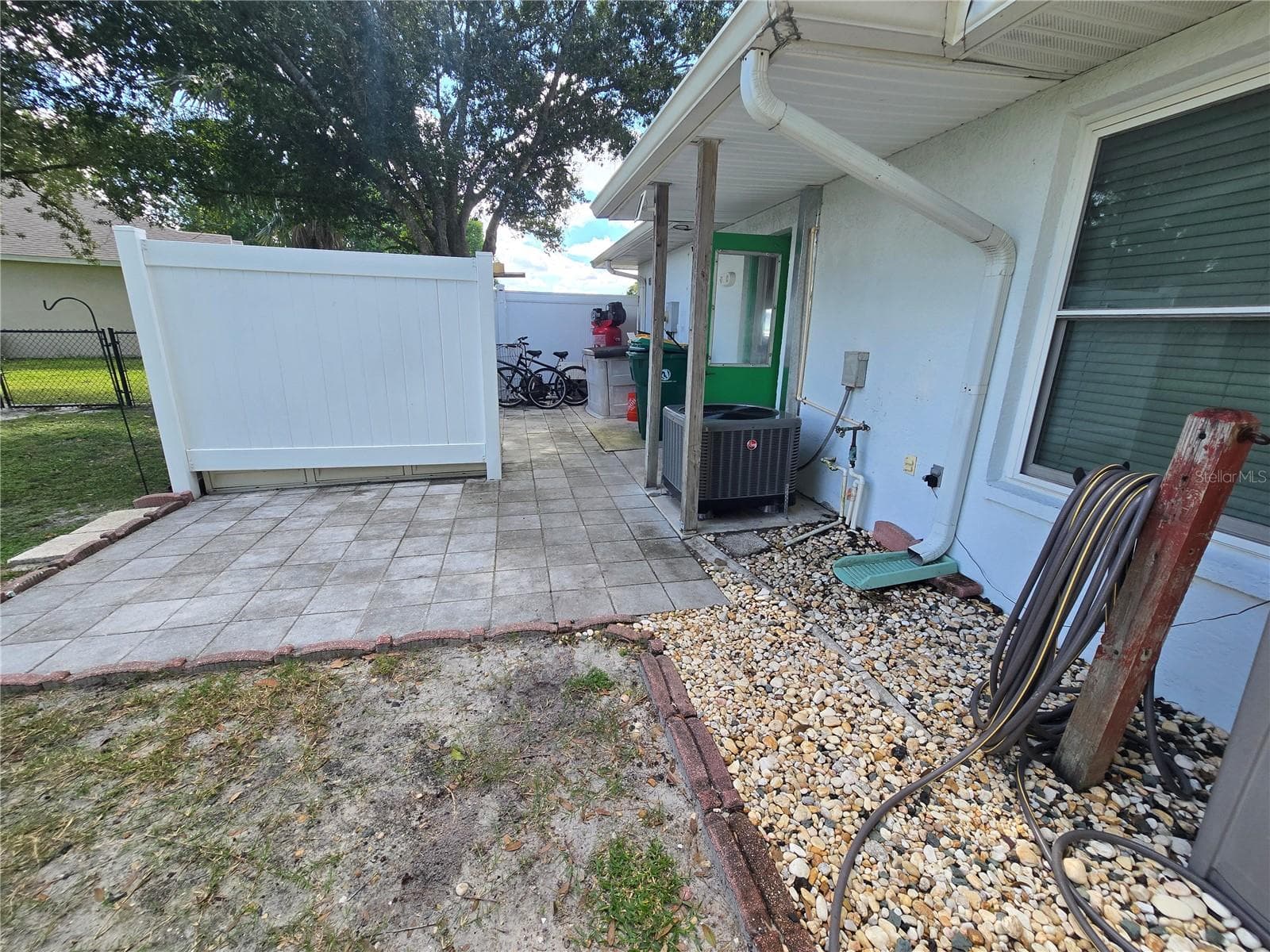 Single Family Residence at 25181 ESMERALDA CT, PUNTA GORDA, photo 26 of 36