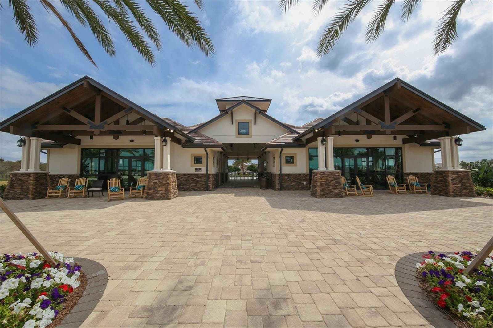 Single Family Residence at 7235 PRESTBURY CIR, LAKEWOOD RANCH, photo 41 of 43