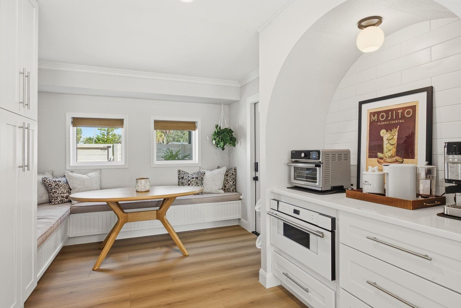 Single Family Residence at 3932 SHORE ACRES BLVD NE, ST PETERSBURG, photo 11 of 44