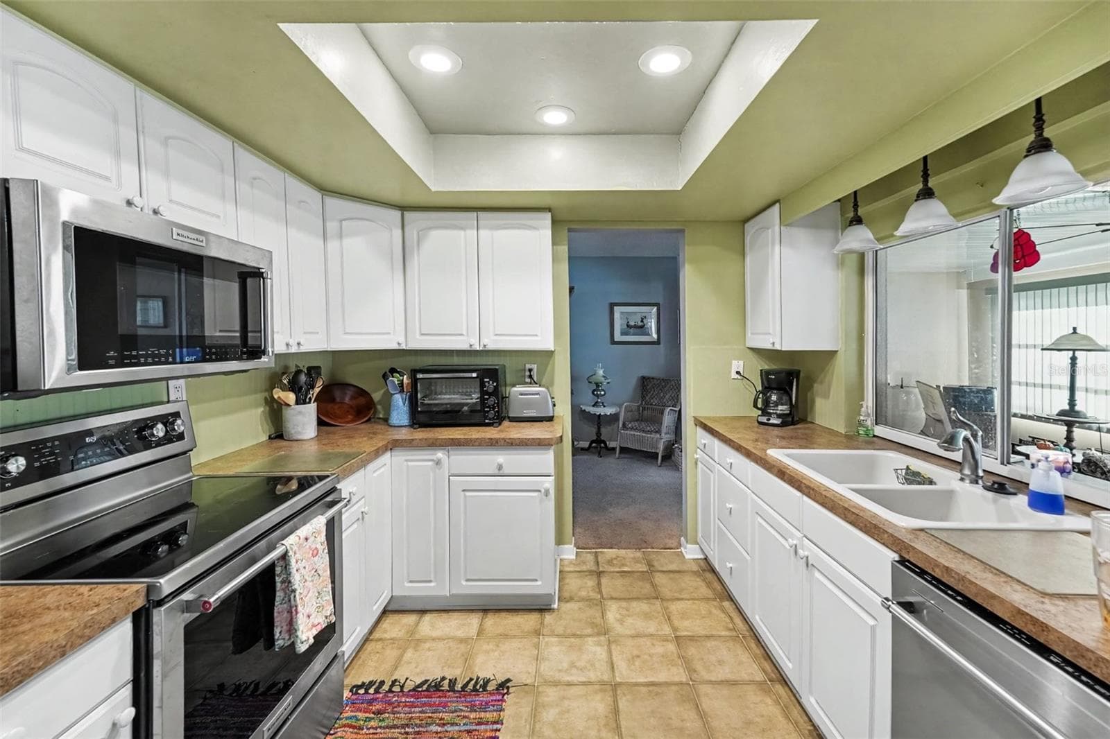 Single Family Residence at 8727 143RD ST, SEMINOLE, photo 10 of 29