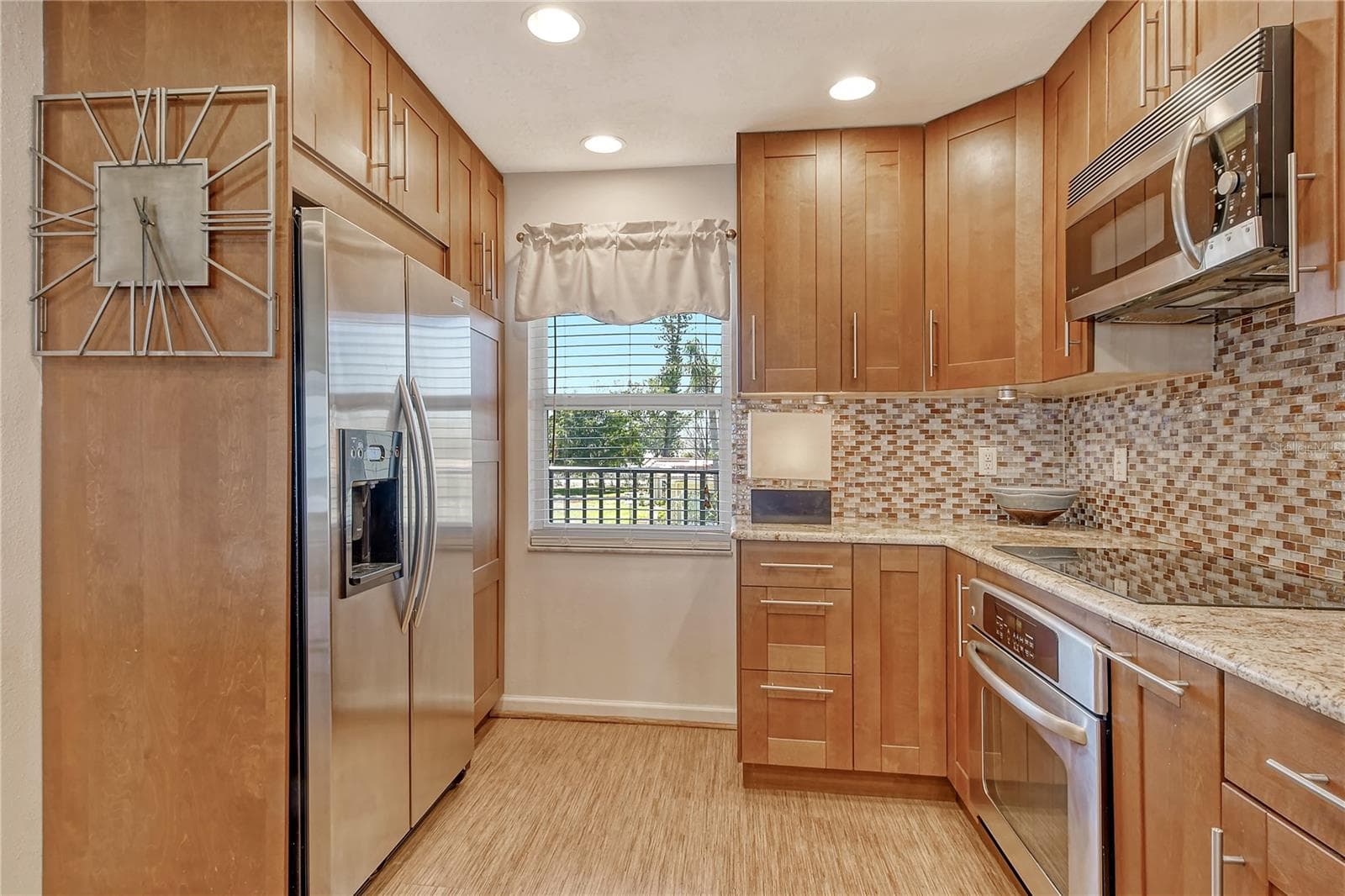 Chef Gourmet Kitchen with Ample Storage and Pantry! - 4800 GULF OF MEXICO DR #205, LONGBOAT KEY