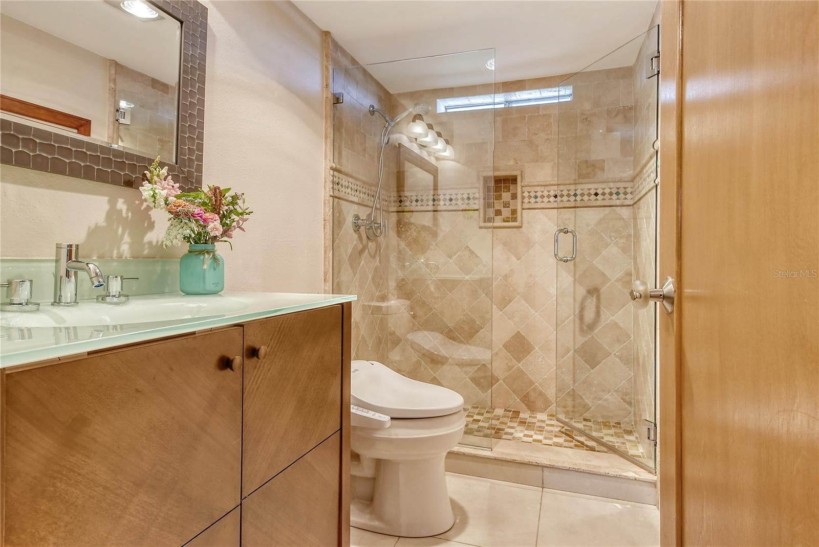 Guest Bathroom! - 4800 GULF OF MEXICO DR #205, LONGBOAT KEY