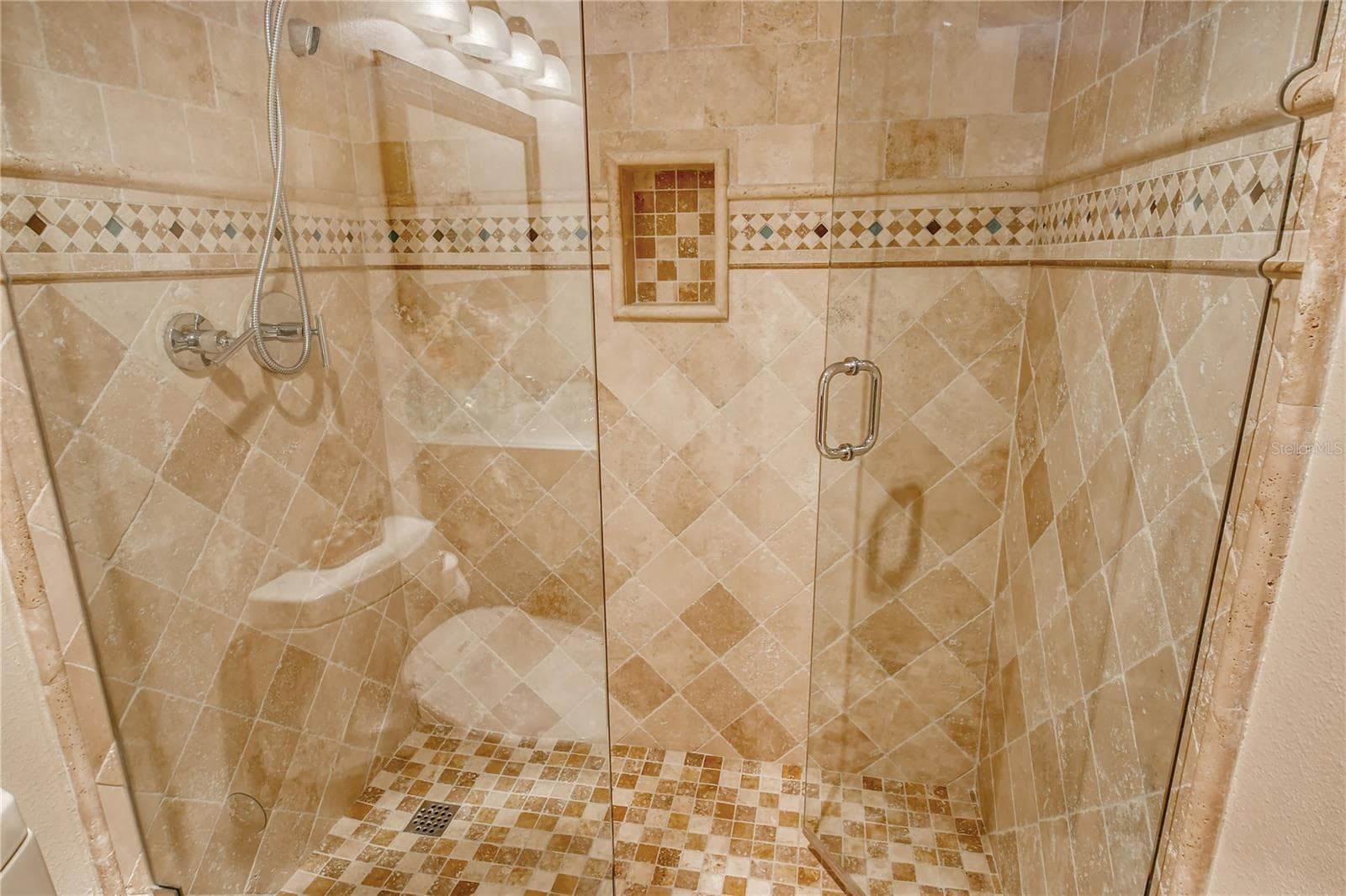 Chic Guest Shower! - 4800 GULF OF MEXICO DR #205, LONGBOAT KEY