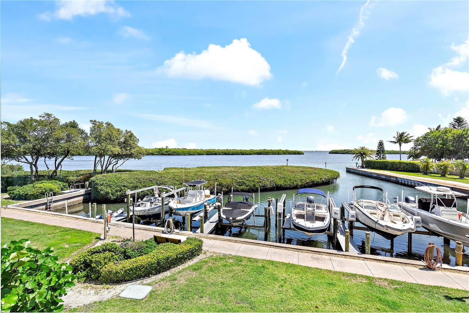 South Marina! - 4800 GULF OF MEXICO DR #205, LONGBOAT KEY