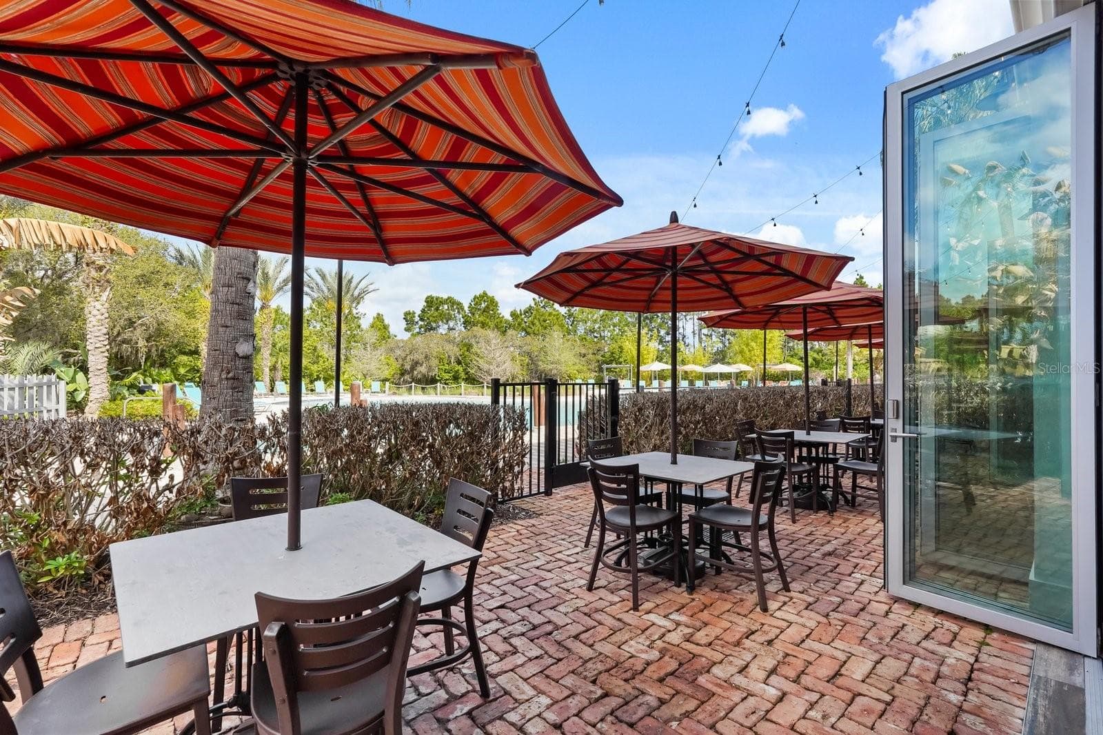 Townhouse at 390 CAPTIVA DR, DAVENPORT, photo 92 of 103