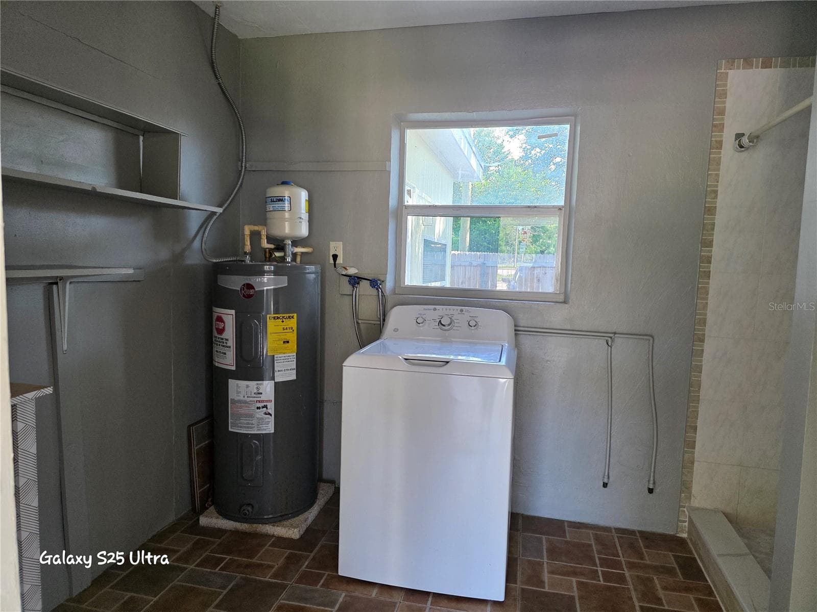 Single Family Residence at 15601 ALMA AVE, CLEARWATER, photo 23 of 32