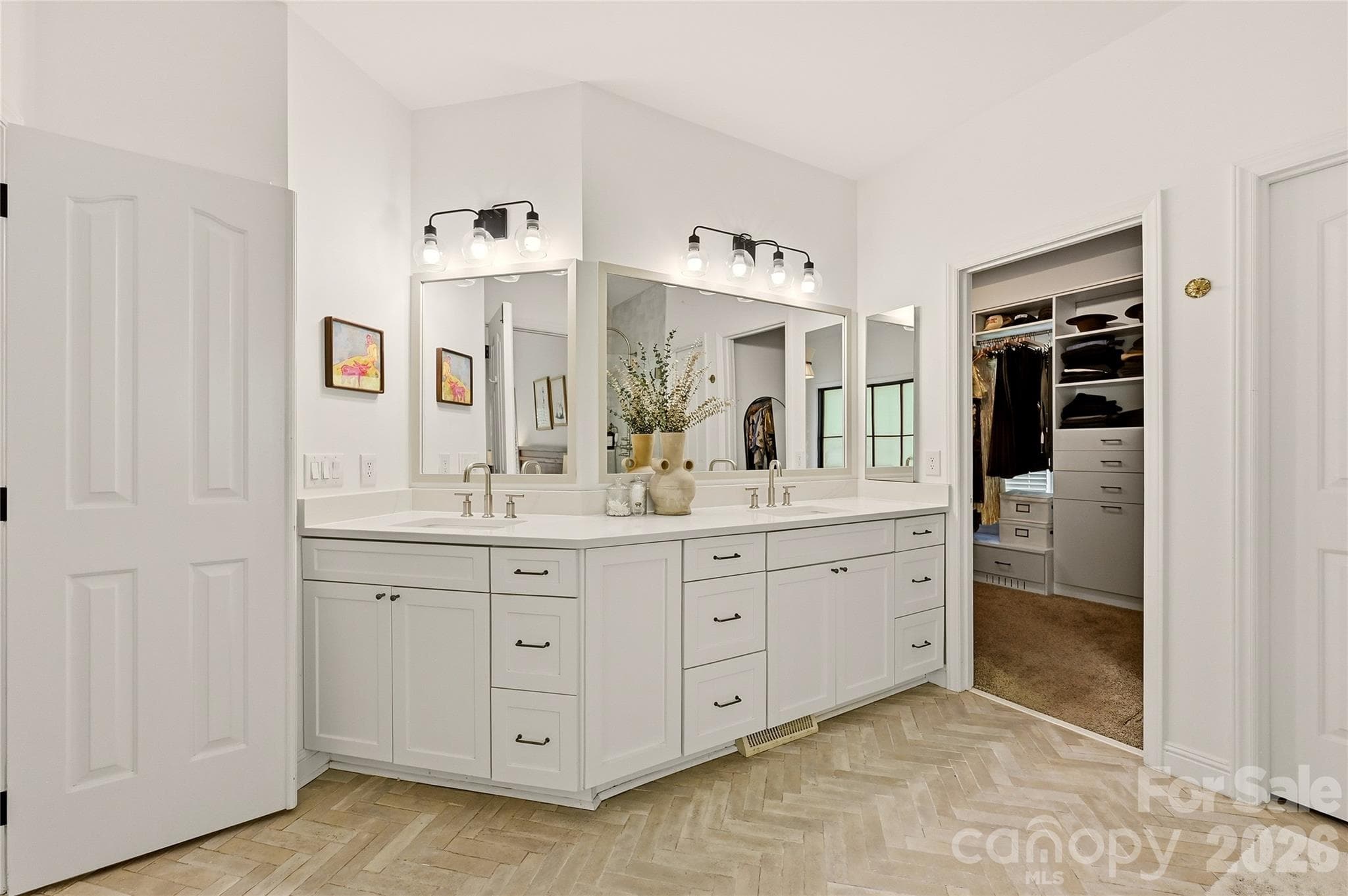 Single Family Residence at 16521 Plantation Woods Drive, Charlotte, photo 23 of 46
