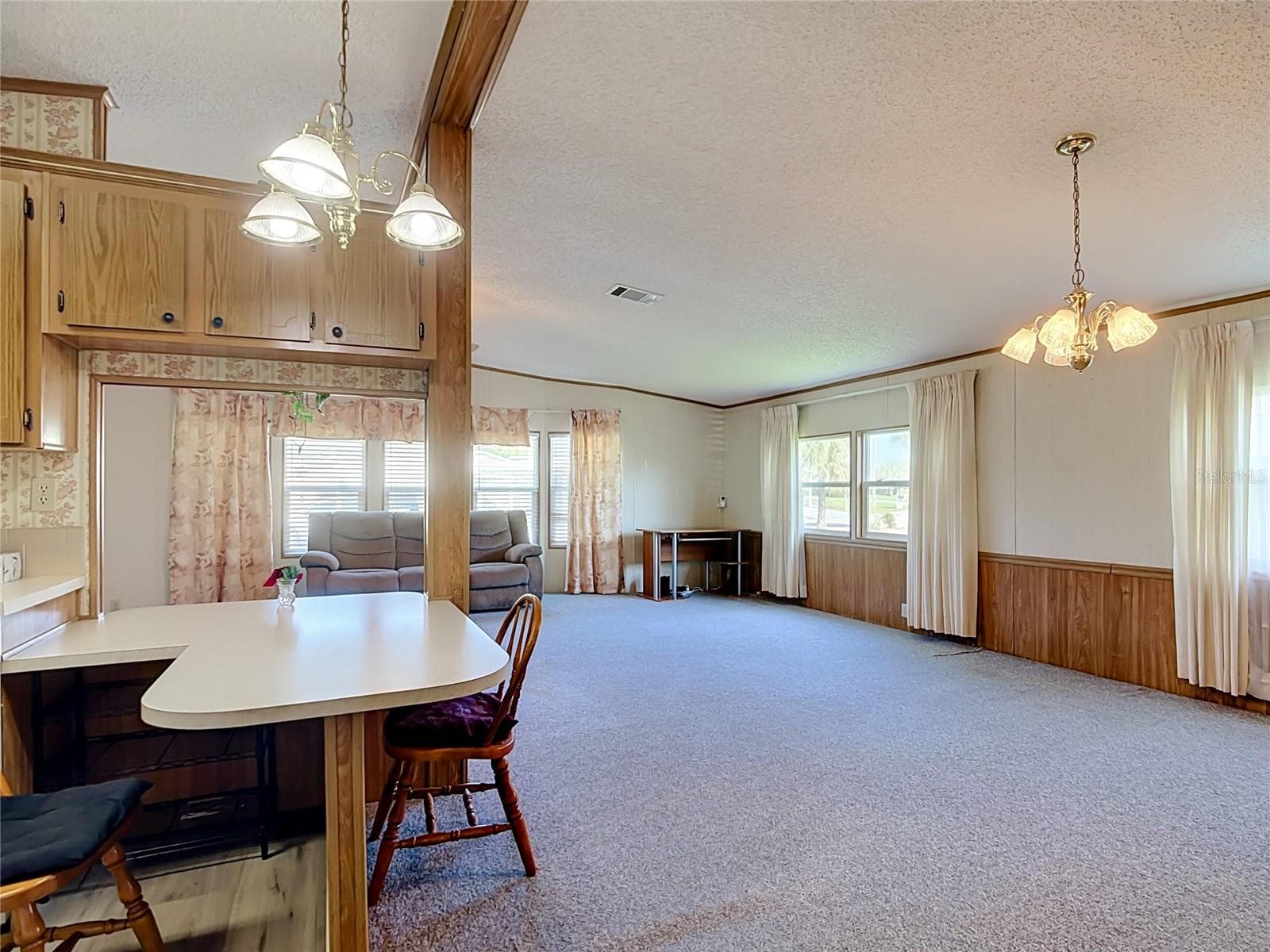 Manufactured Home at 4242 ORCHID BLVD, LAKE WALES, photo 10 of 42