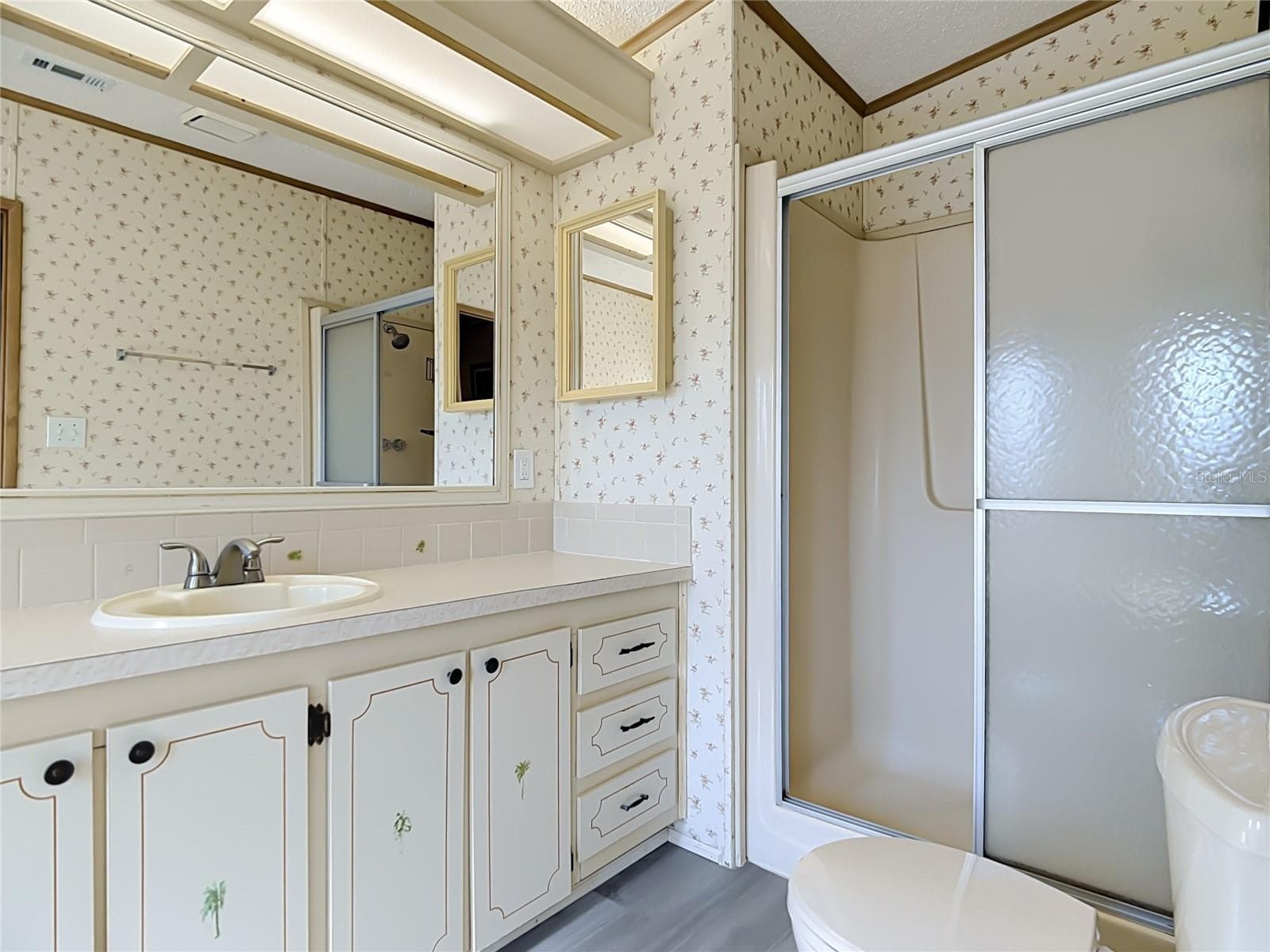 Manufactured Home at 4242 ORCHID BLVD, LAKE WALES, photo 18 of 42