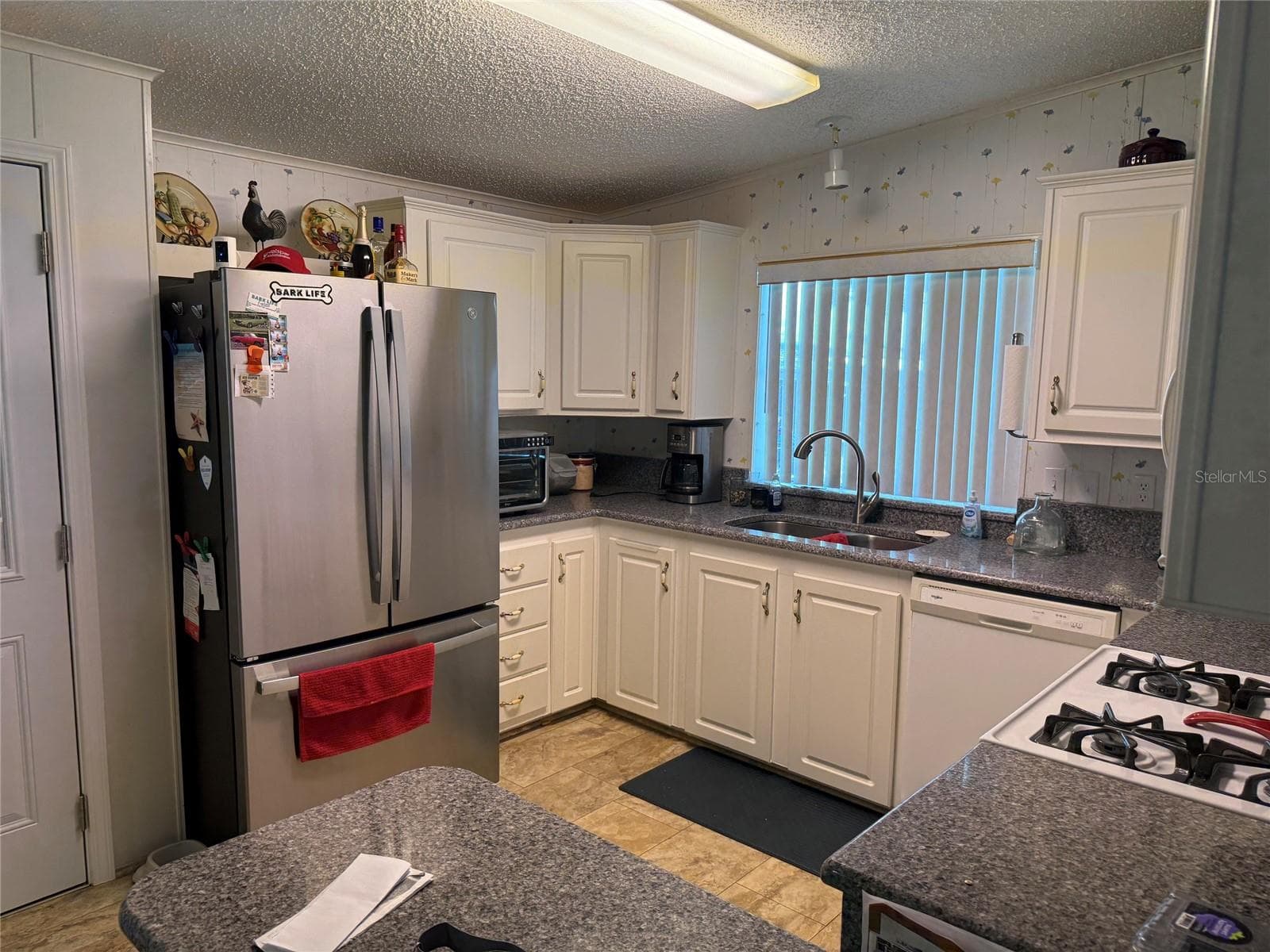 Manufactured Home at 7880 54TH AVE N #102, ST PETERSBURG, photo 8 of 43