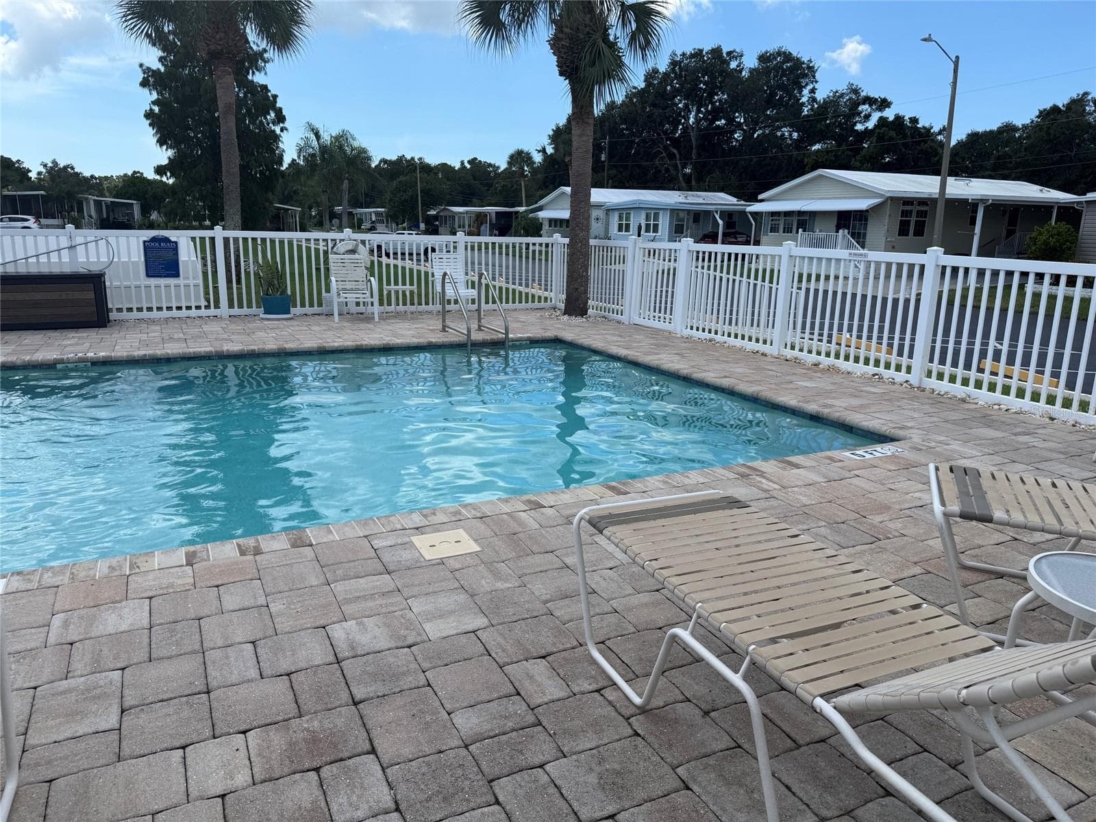 Manufactured Home at 7880 54TH AVE N #102, ST PETERSBURG, photo 43 of 43
