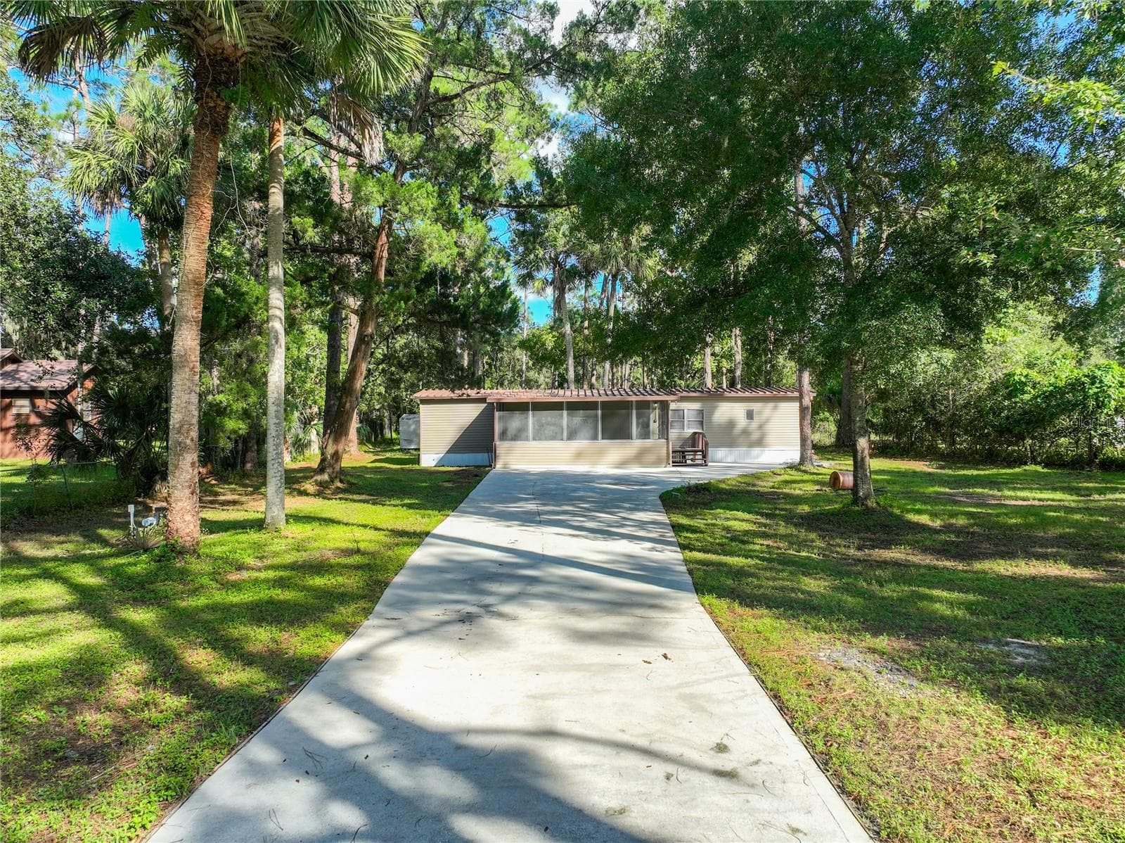 Manufactured Home at 1205 CUPID AVE, CHRISTMAS, photo 11 of 82