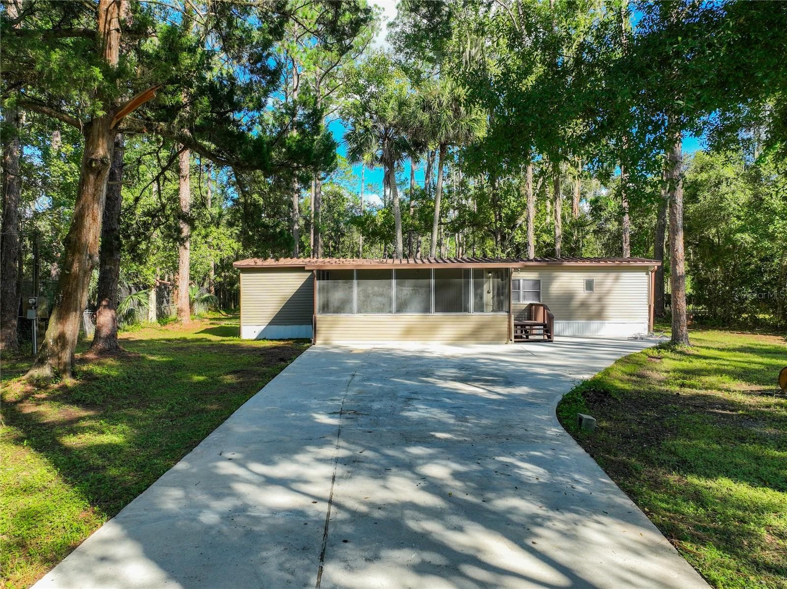 Manufactured Home at 1205 CUPID AVE, CHRISTMAS, photo 14 of 82