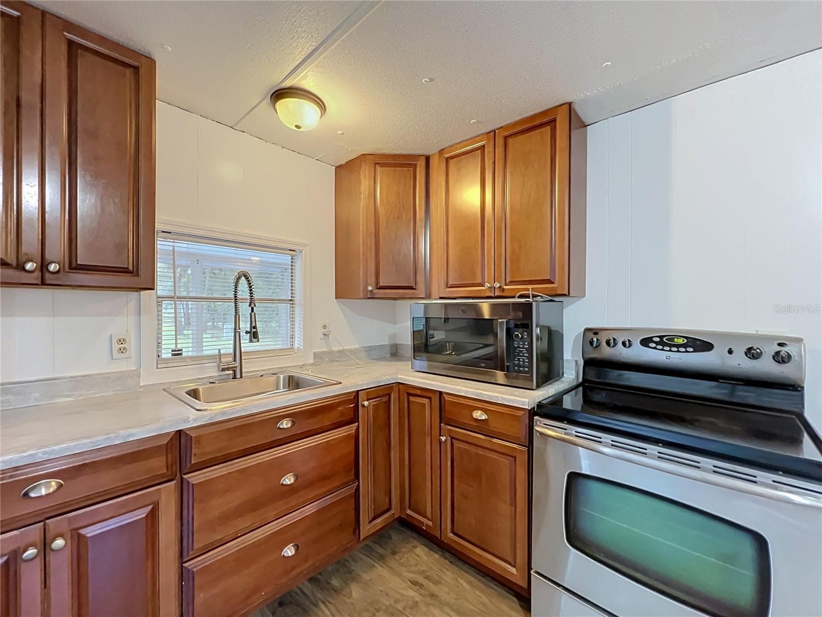 Manufactured Home at 1205 CUPID AVE, CHRISTMAS, photo 32 of 82