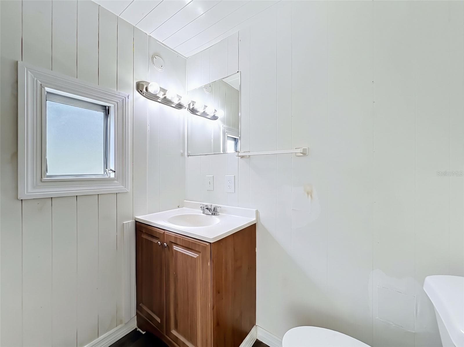 Manufactured Home at 1205 CUPID AVE, CHRISTMAS, photo 39 of 82