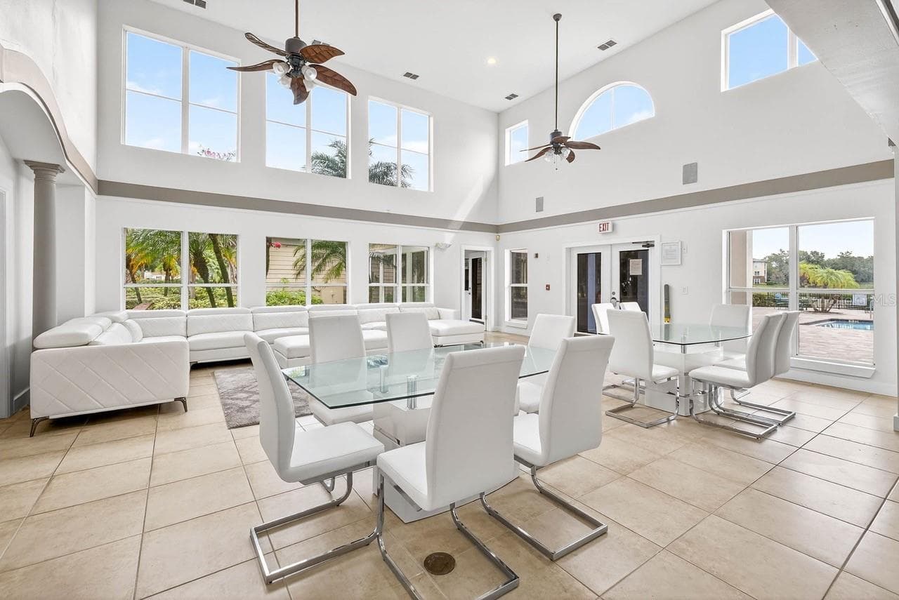 Condominium at 4211 CHATHAM OAK CT #111, TAMPA, photo 27 of 38
