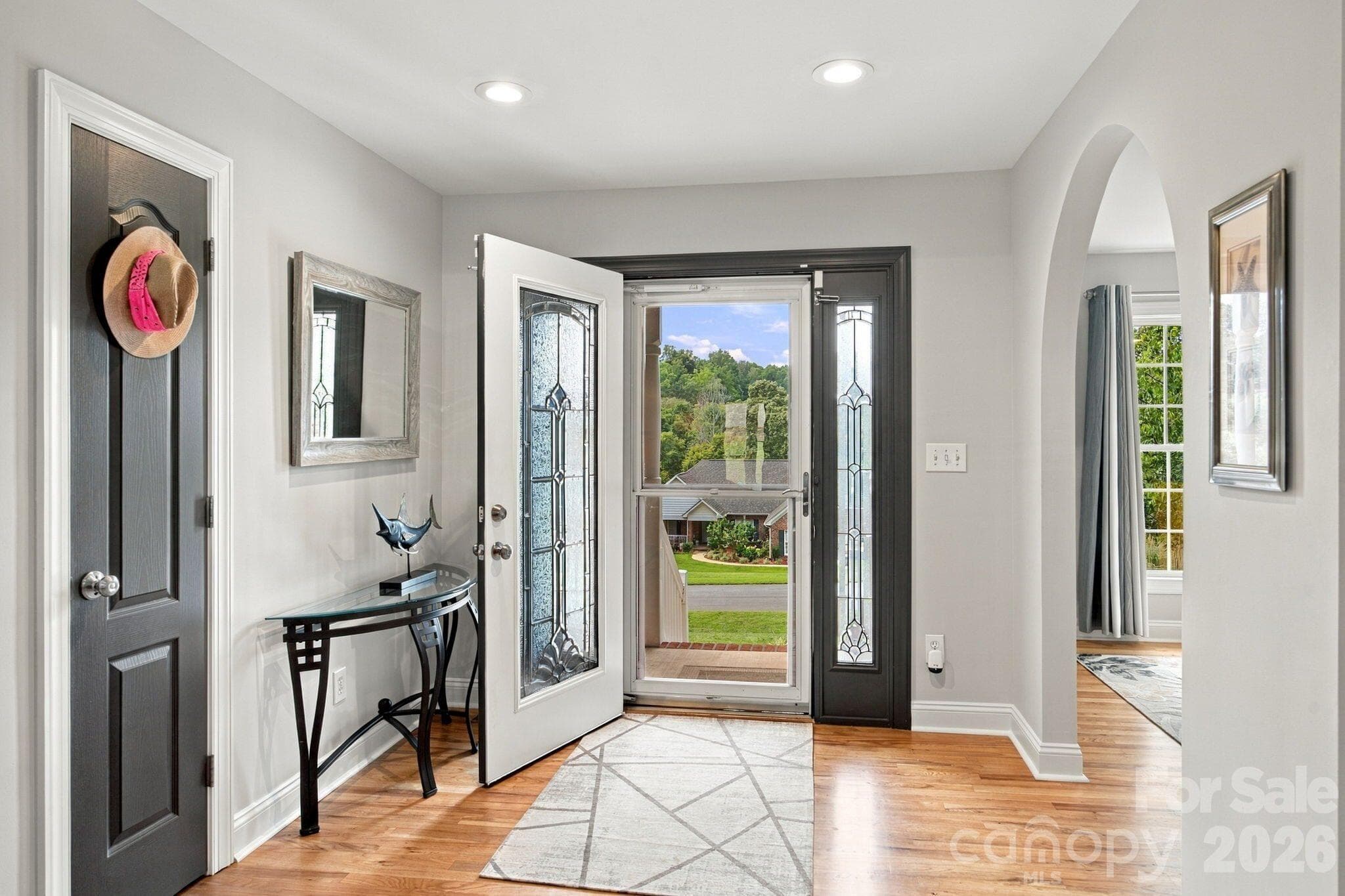 Single Family Residence at 1463 Brookstone Drive, Hickory, photo 7 of 48