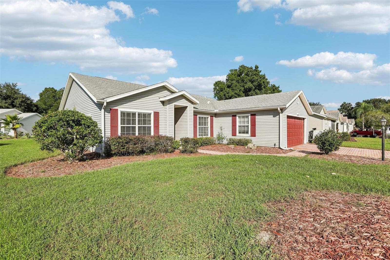 Single Family Residence at 4443 RIVER RIDGE DR, LEESBURG, photo 2 of 22
