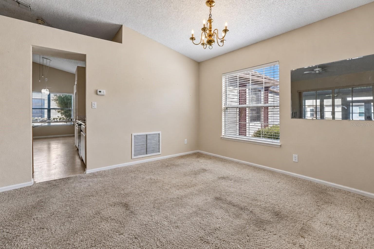Single Family Residence at 4443 RIVER RIDGE DR, LEESBURG, photo 8 of 22