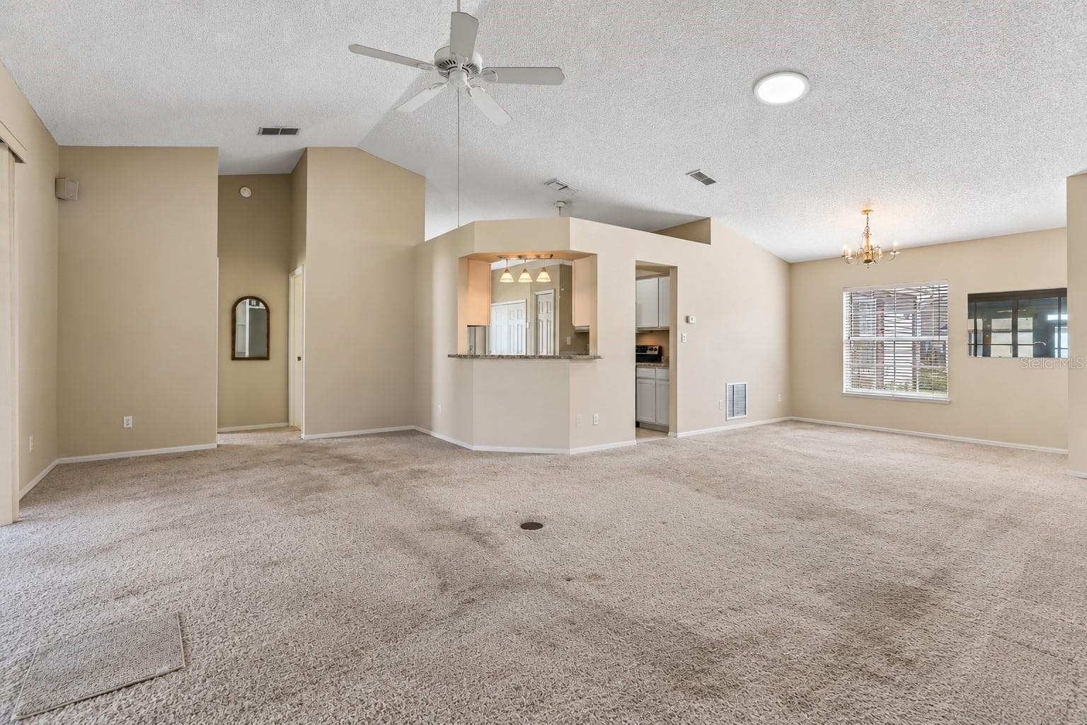Single Family Residence at 4443 RIVER RIDGE DR, LEESBURG, photo 12 of 22