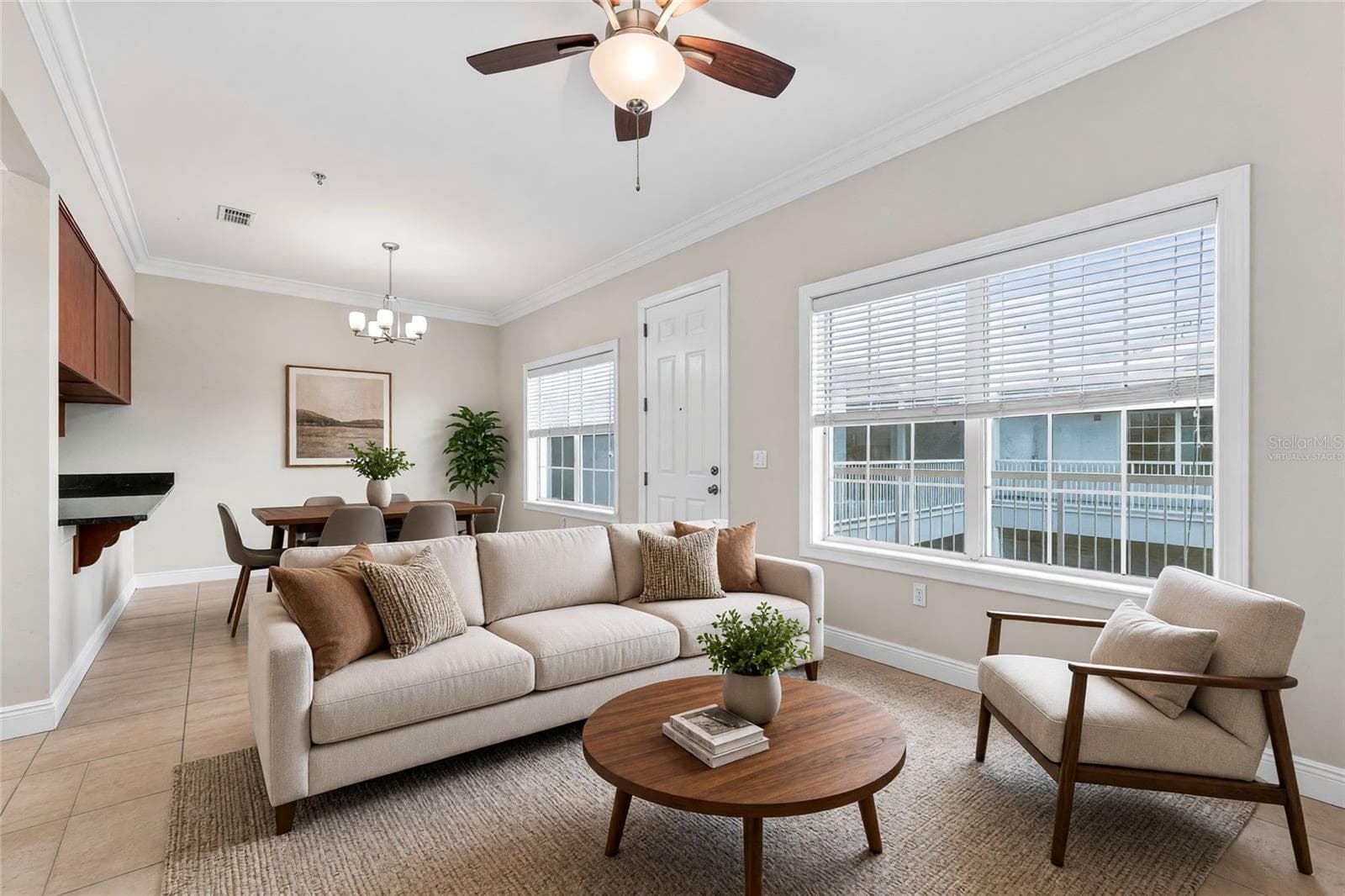 Virtually Staged - 230 SW 2ND AVE #404, GAINESVILLE