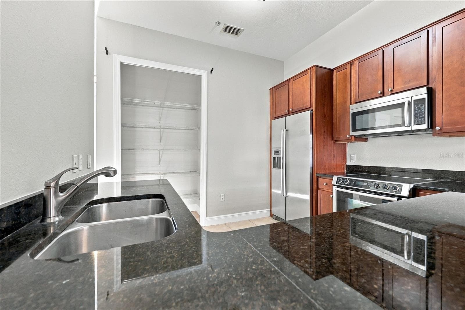 Condominium at 230 SW 2ND AVE #404, GAINESVILLE, photo 14 of 32