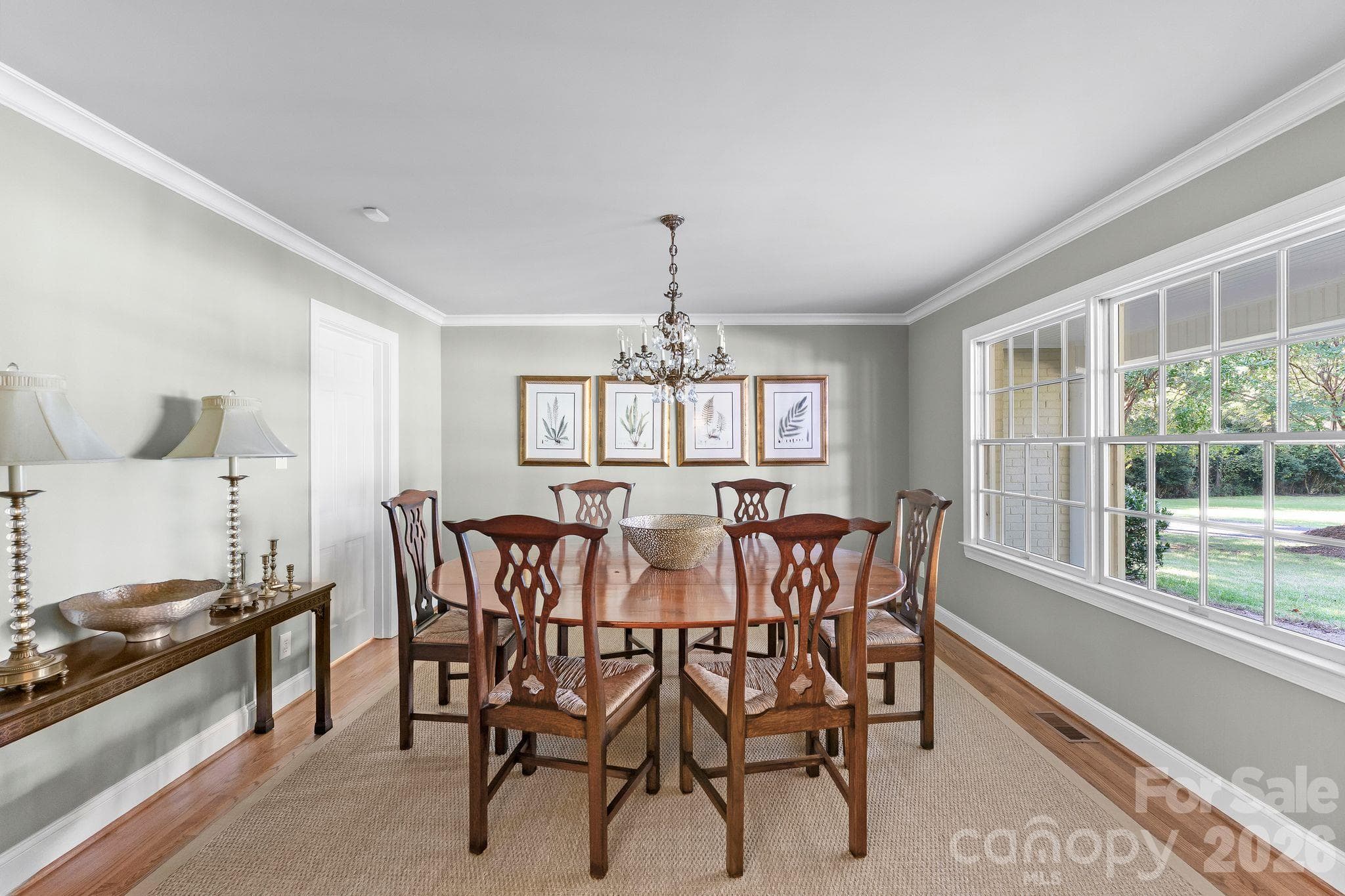 Spacious formal dining room with large bay window - 2006 Grey Road, Davidson