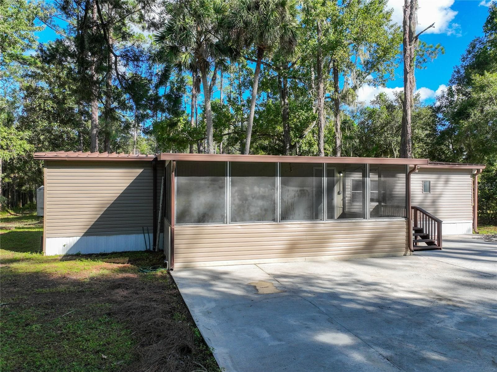 Manufactured Home at 1205 CUPID AVE, CHRISTMAS, photo 13 of 82