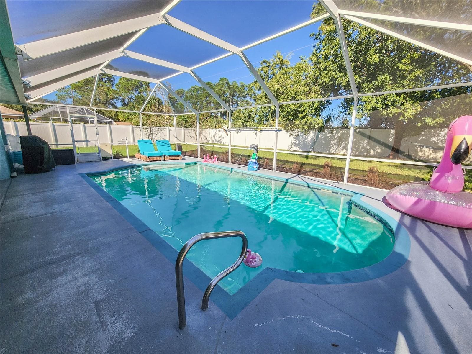 Salt water heated pool - 118 FERNDALE LN, PALM COAST