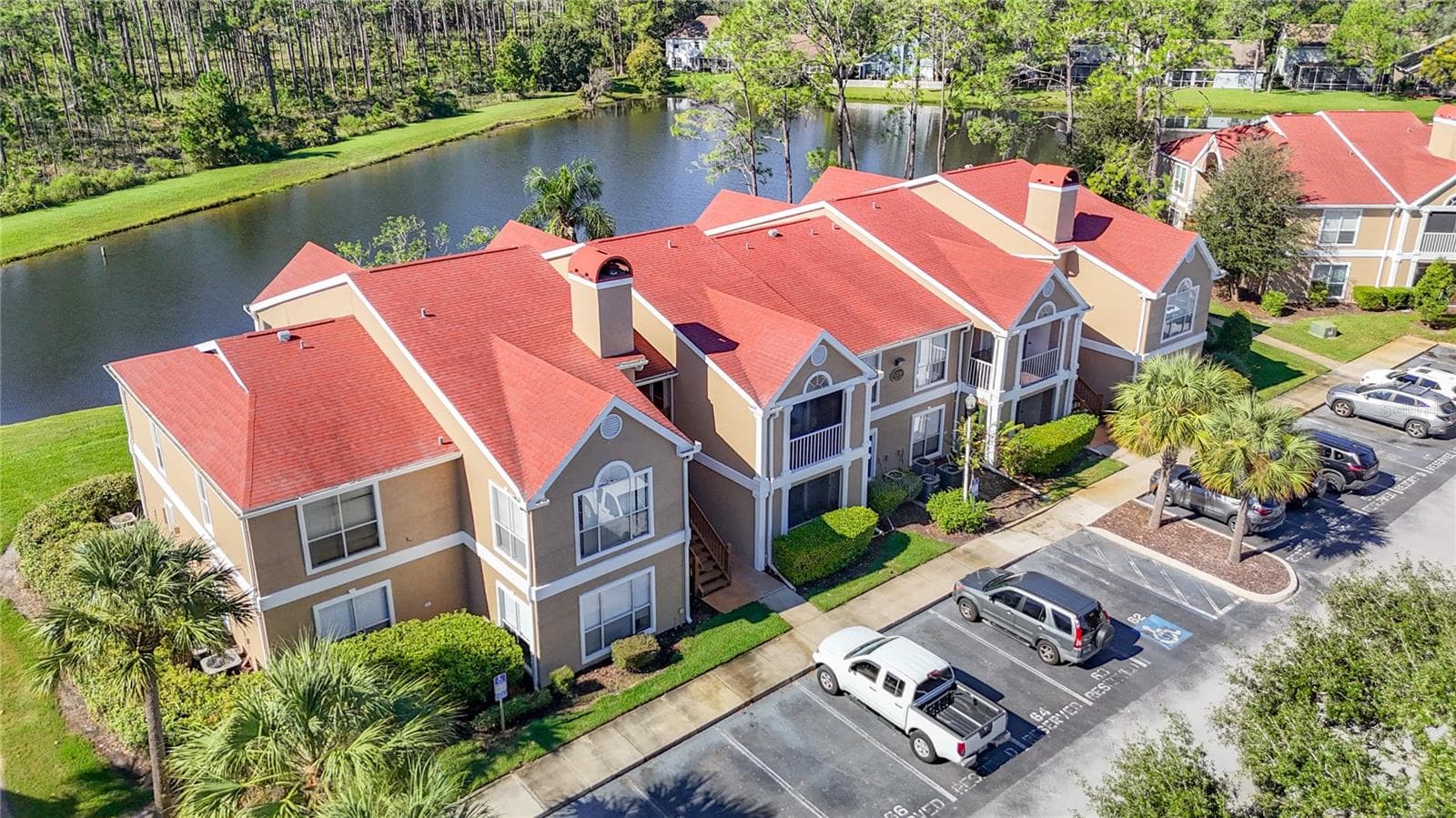 Condominium at 9481 HIGHLAND OAK DR #1202, TAMPA, photo 4 of 42