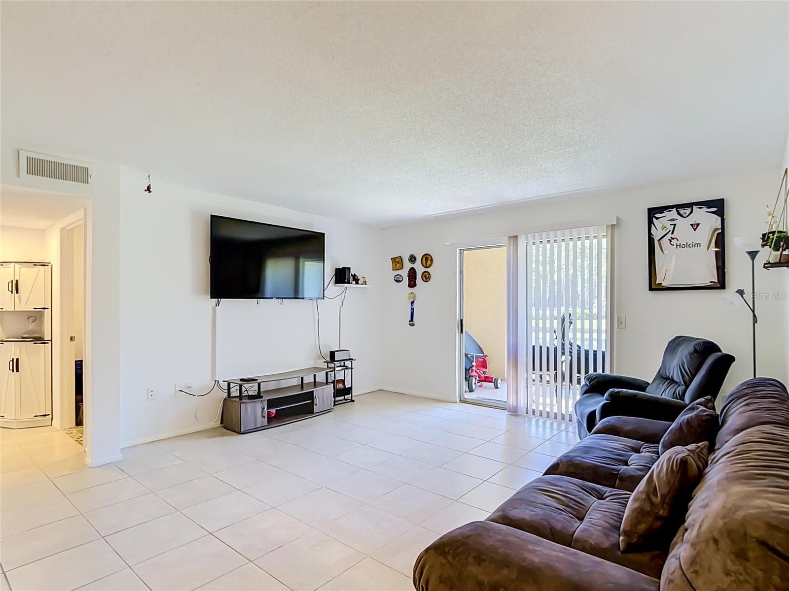 Condominium at 9481 HIGHLAND OAK DR #1202, TAMPA, photo 11 of 42