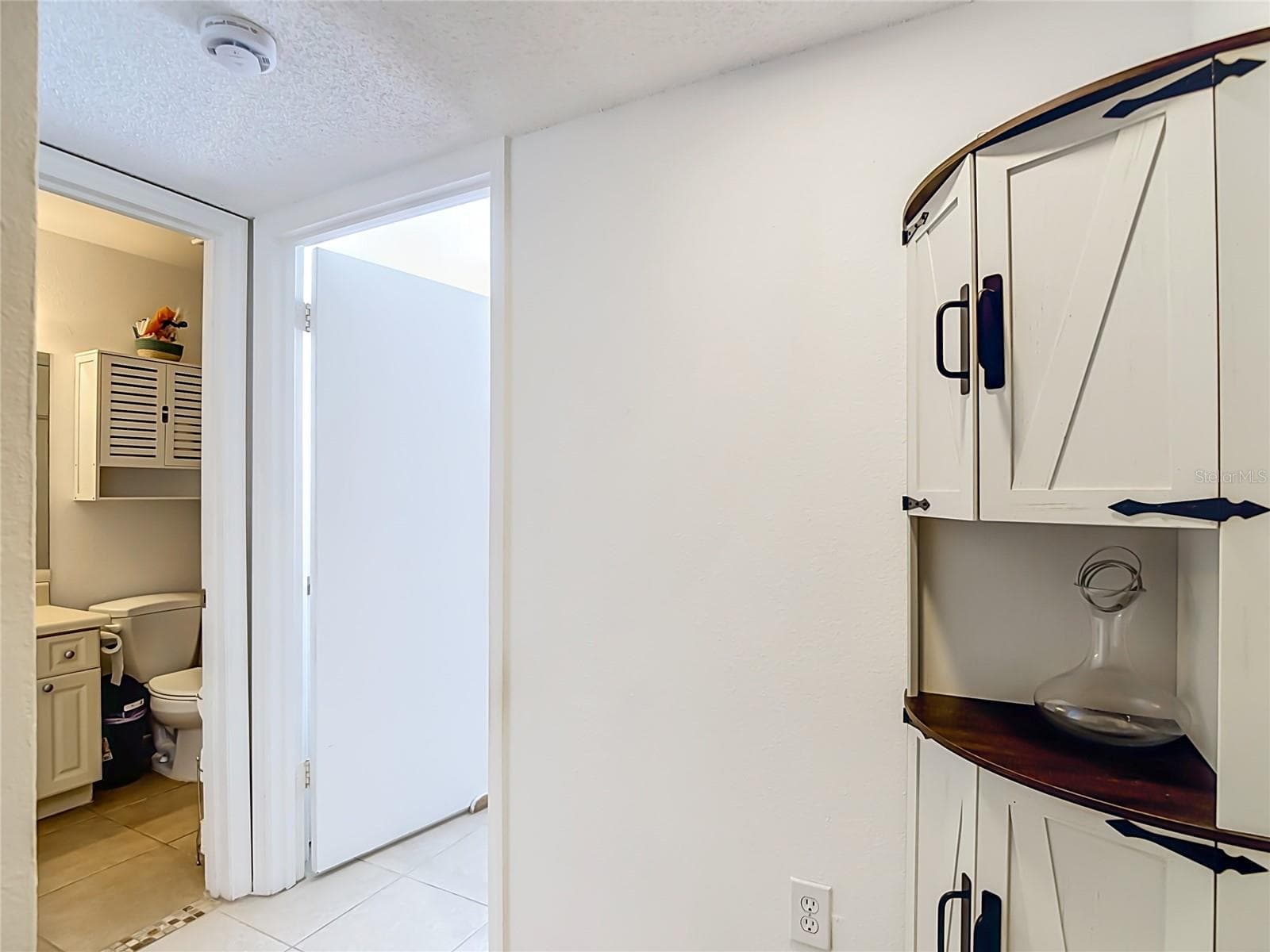 Condominium at 9481 HIGHLAND OAK DR #1202, TAMPA, photo 27 of 42