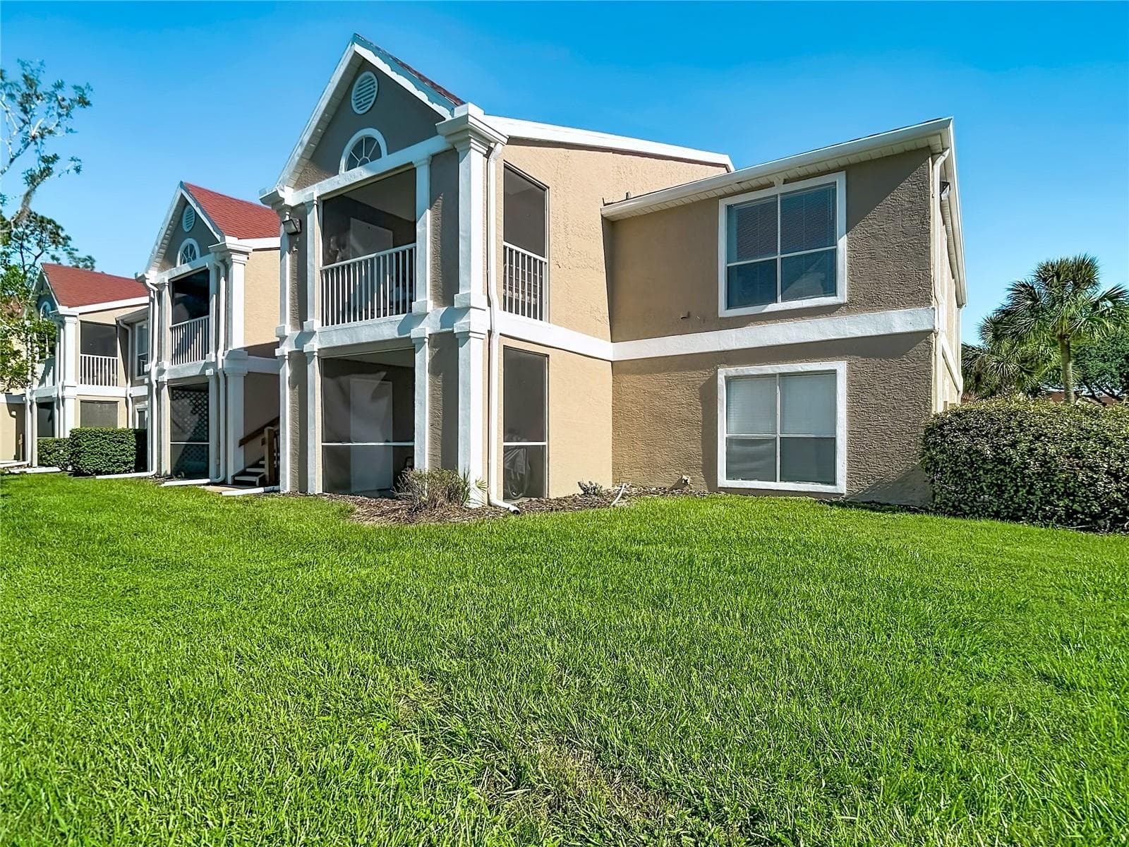 Condominium at 9481 HIGHLAND OAK DR #1202, TAMPA, photo 33 of 42