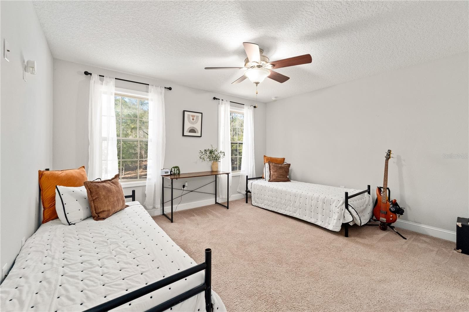 Guest room 1 - 21324 NW 217TH DR, HIGH SPRINGS