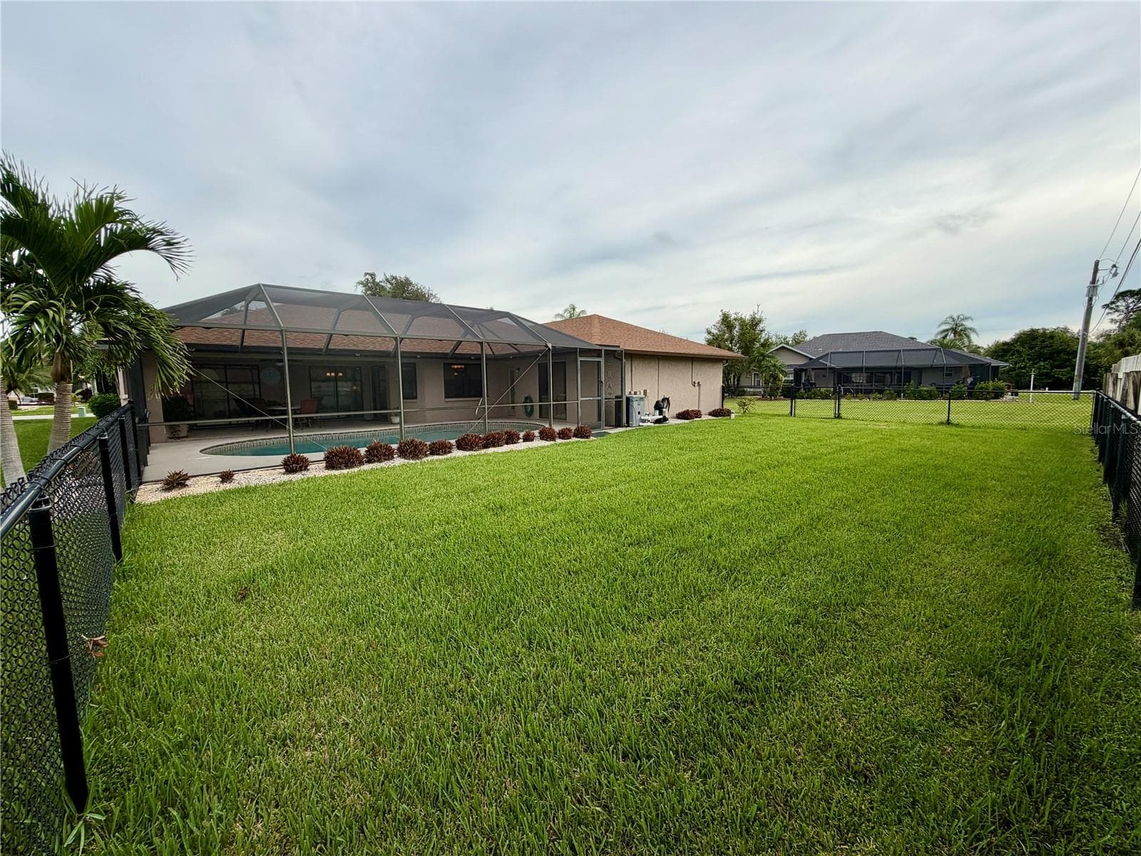 Spacious backyard - 23411 MULLINS AVE, PORT CHARLOTTE