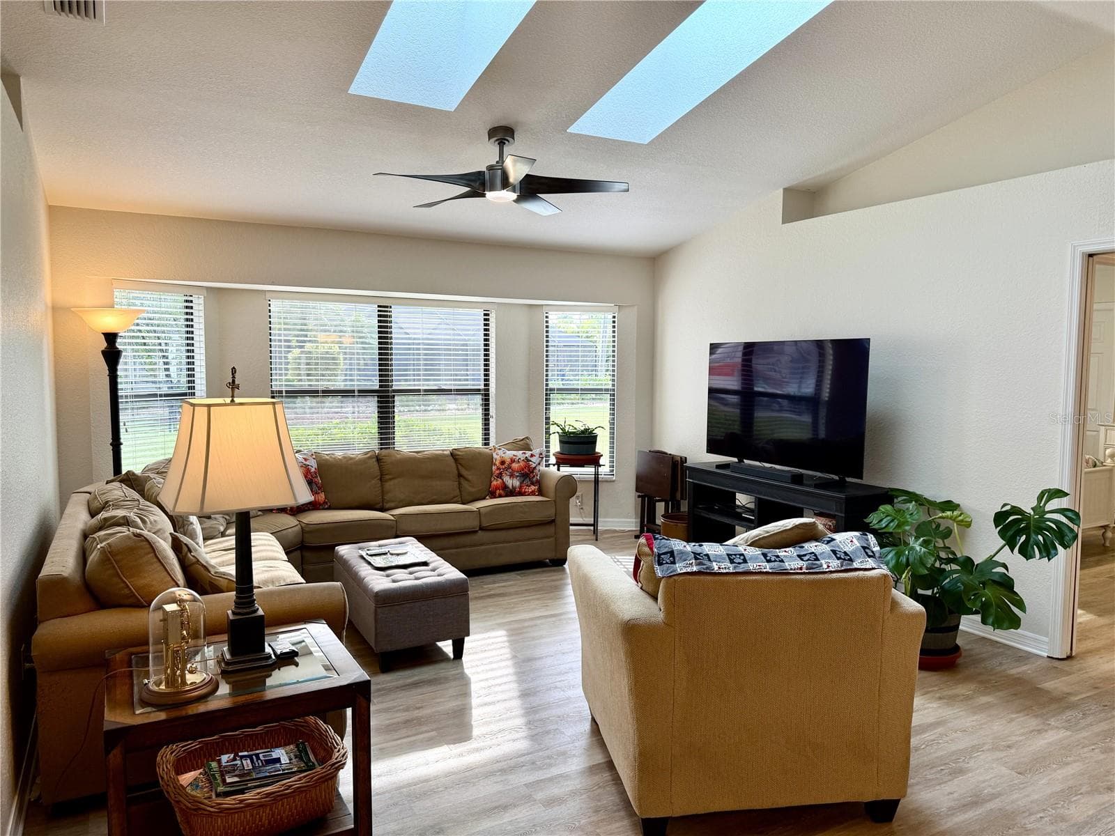 Family Room is off the kitchen and Breakfast nook - 23411 MULLINS AVE, PORT CHARLOTTE
