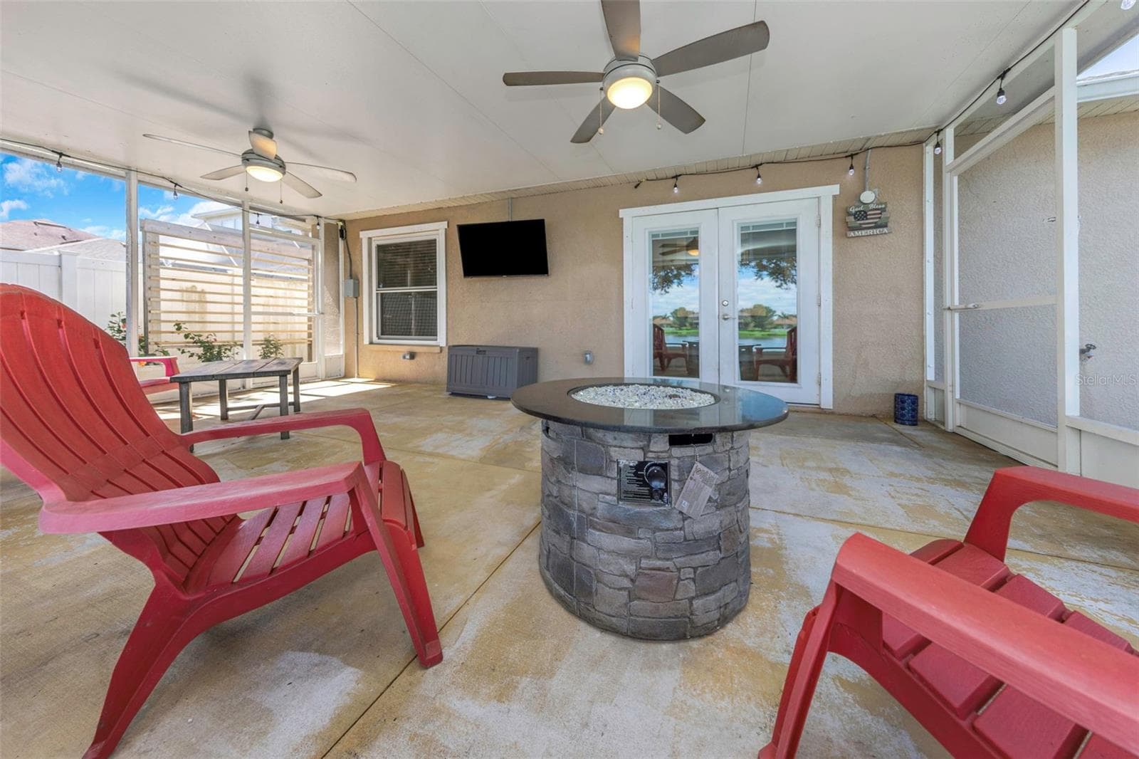 Single Family Residence at 30913 BRIDGEGATE DR, WESLEY CHAPEL, photo 16 of 77