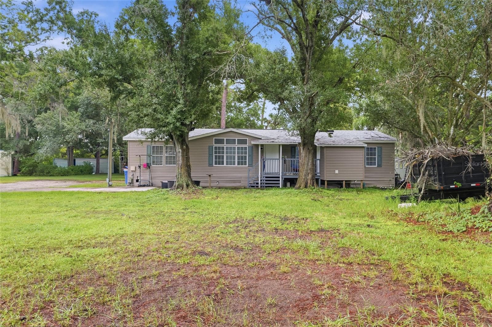 Manufactured Home at 12319 MEMORIAL HWY, TAMPA, photo 2 of 43