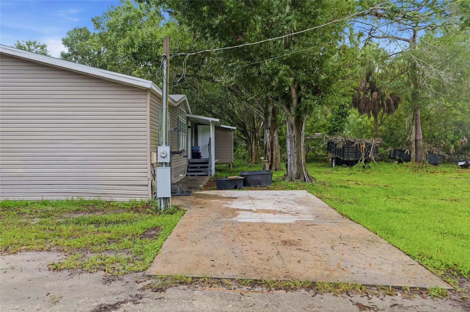 Manufactured Home at 12319 MEMORIAL HWY, TAMPA, photo 32 of 43