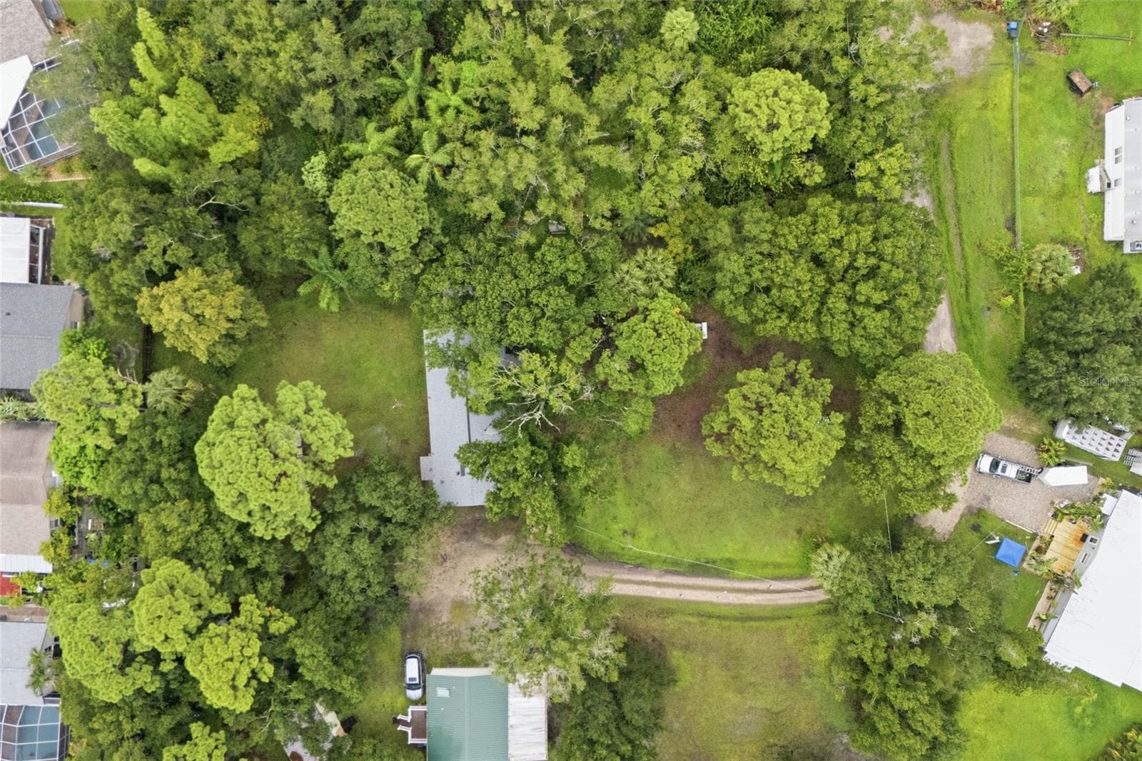 Manufactured Home at 12319 MEMORIAL HWY, TAMPA, photo 37 of 43