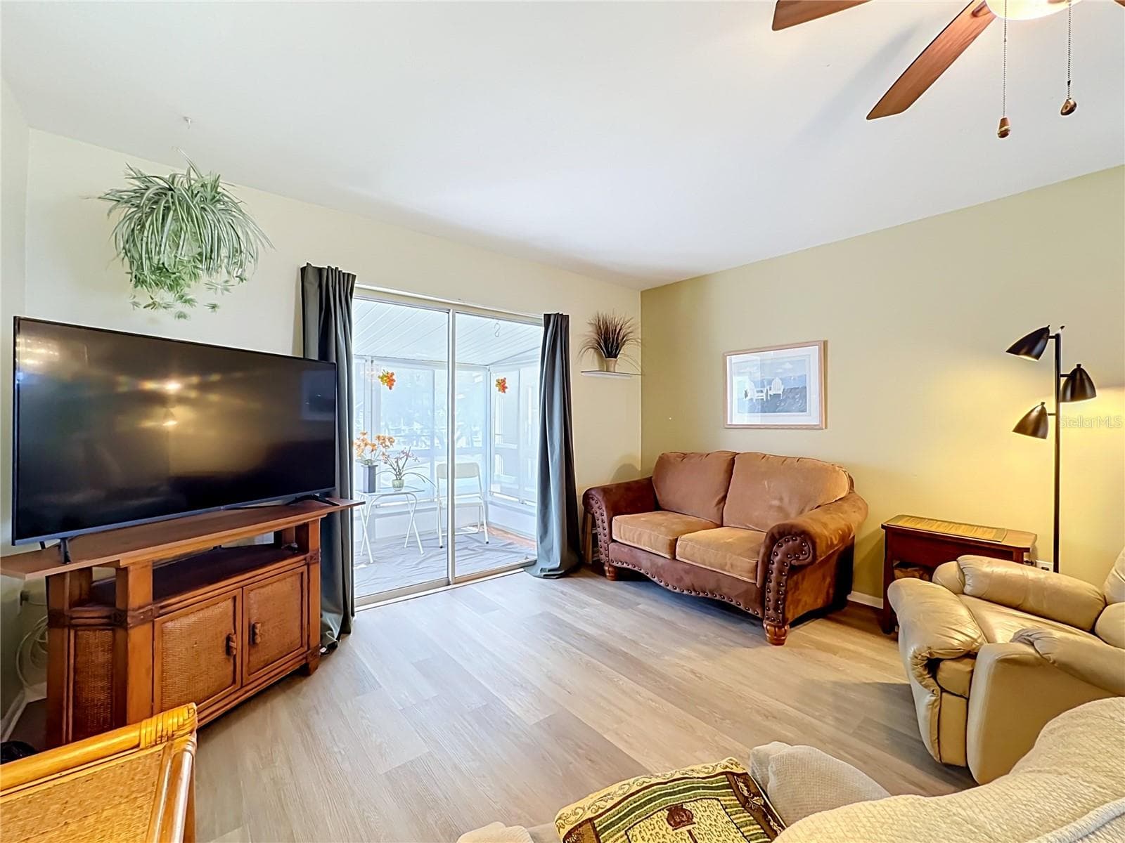 Light and Bright Living Room - 5898 17TH ST W #C31, BRADENTON