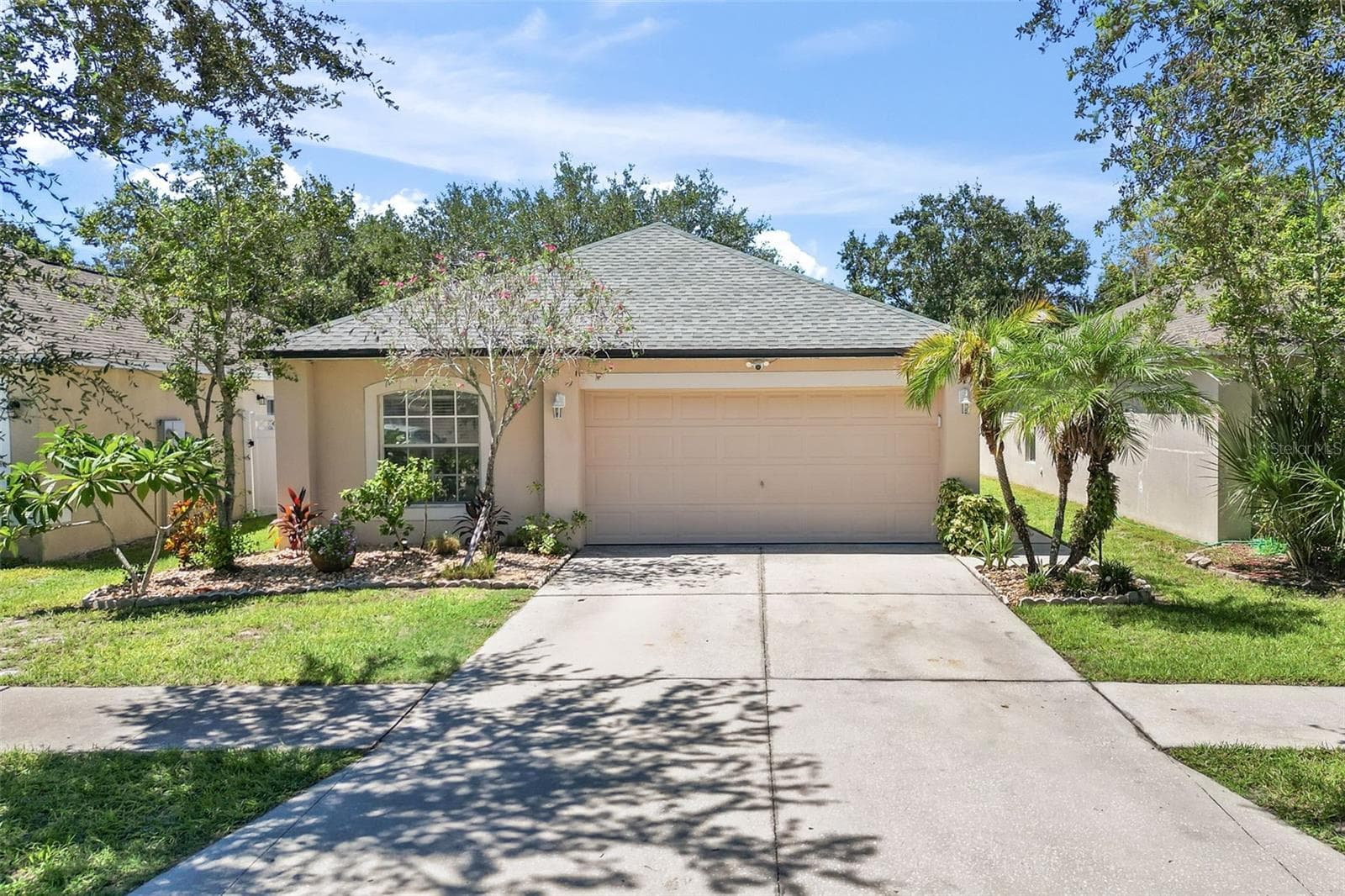 1012 BRENTON LEAF DR