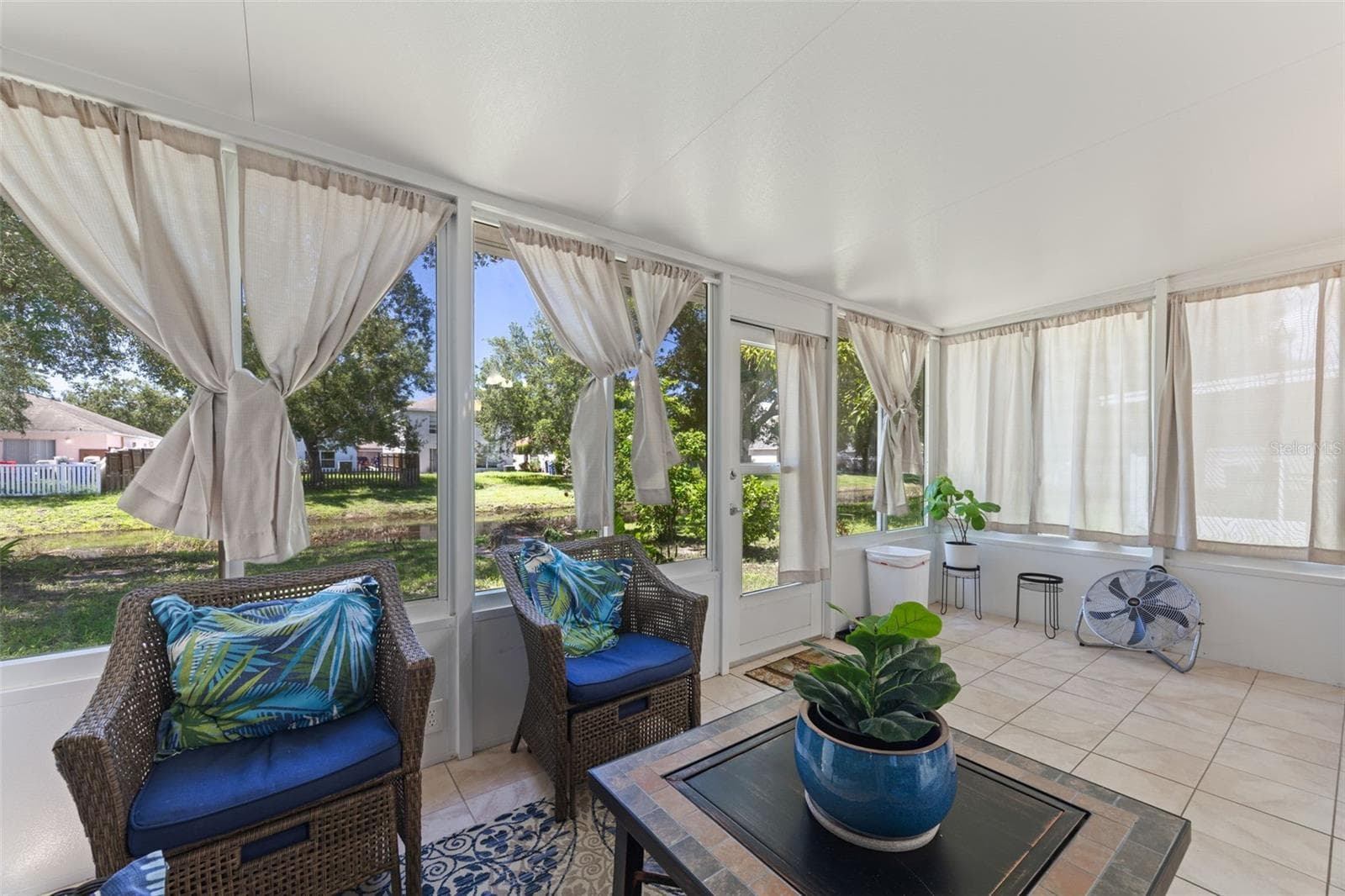 Single Family Residence at 1012 BRENTON LEAF DR, RUSKIN, photo 28 of 34