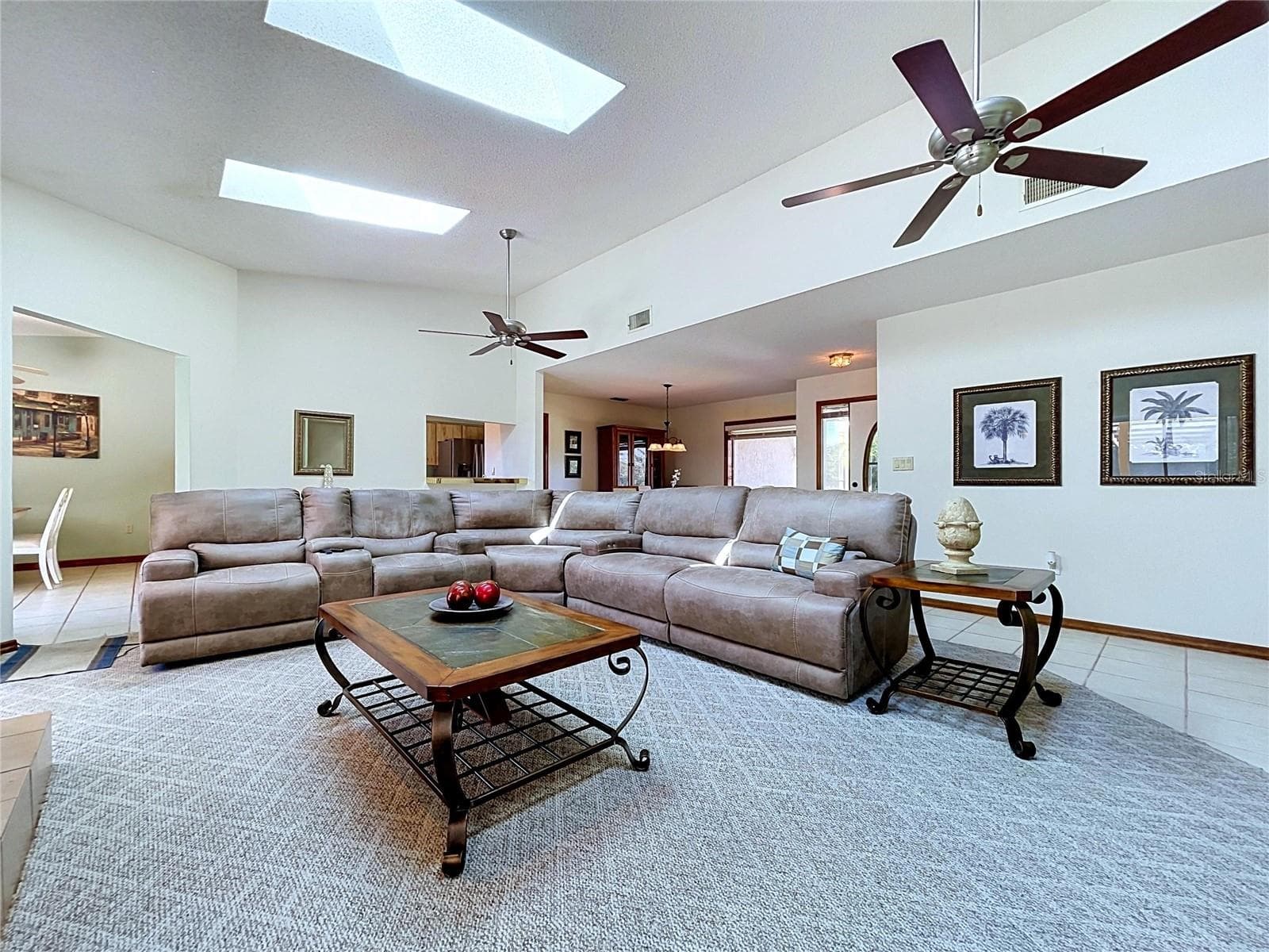 Single Family Residence at 154 ARCADIA AVE, SPRING HILL, photo 11 of 48